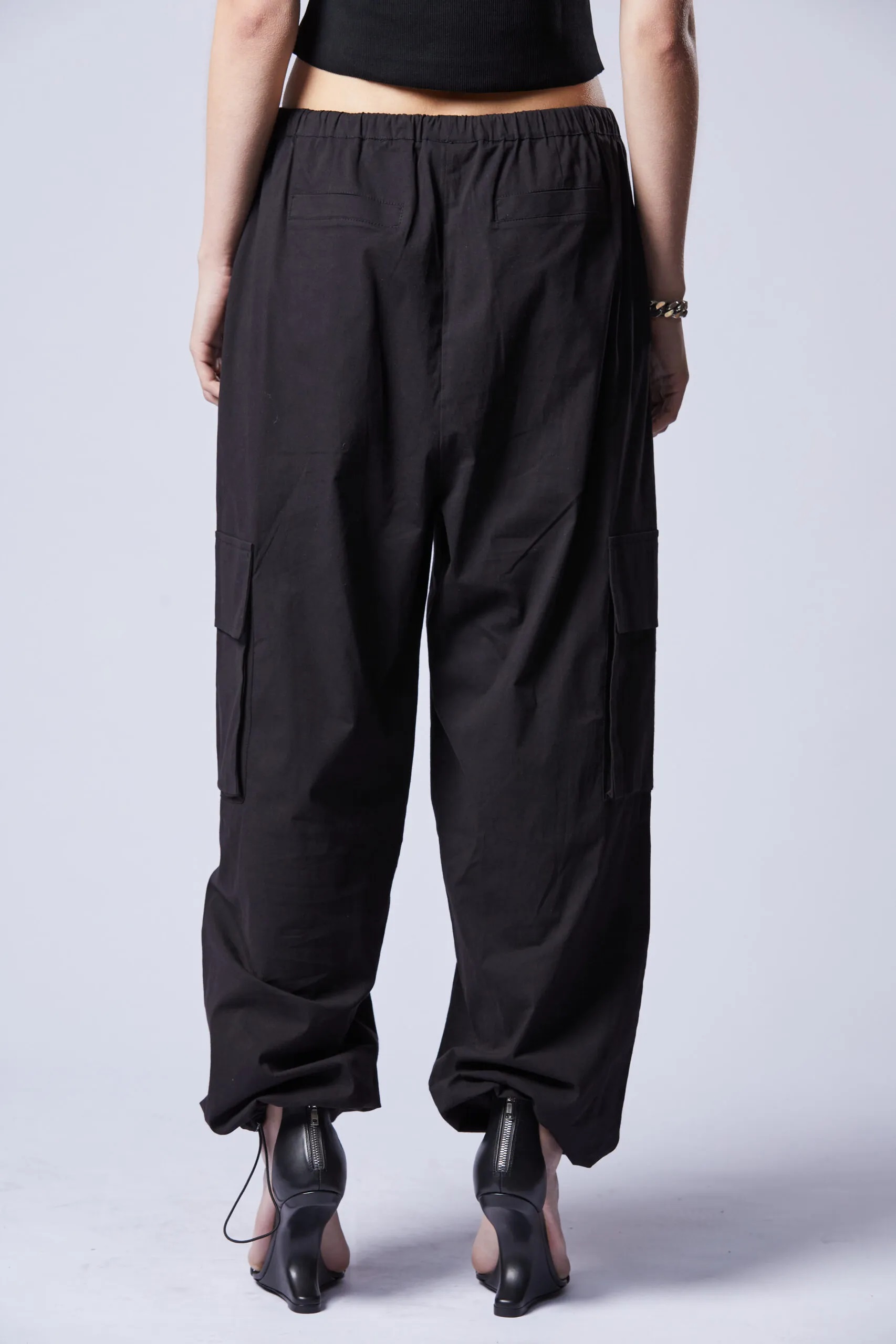 THOM KROM Wide Leg Cargo Pant in Black XS