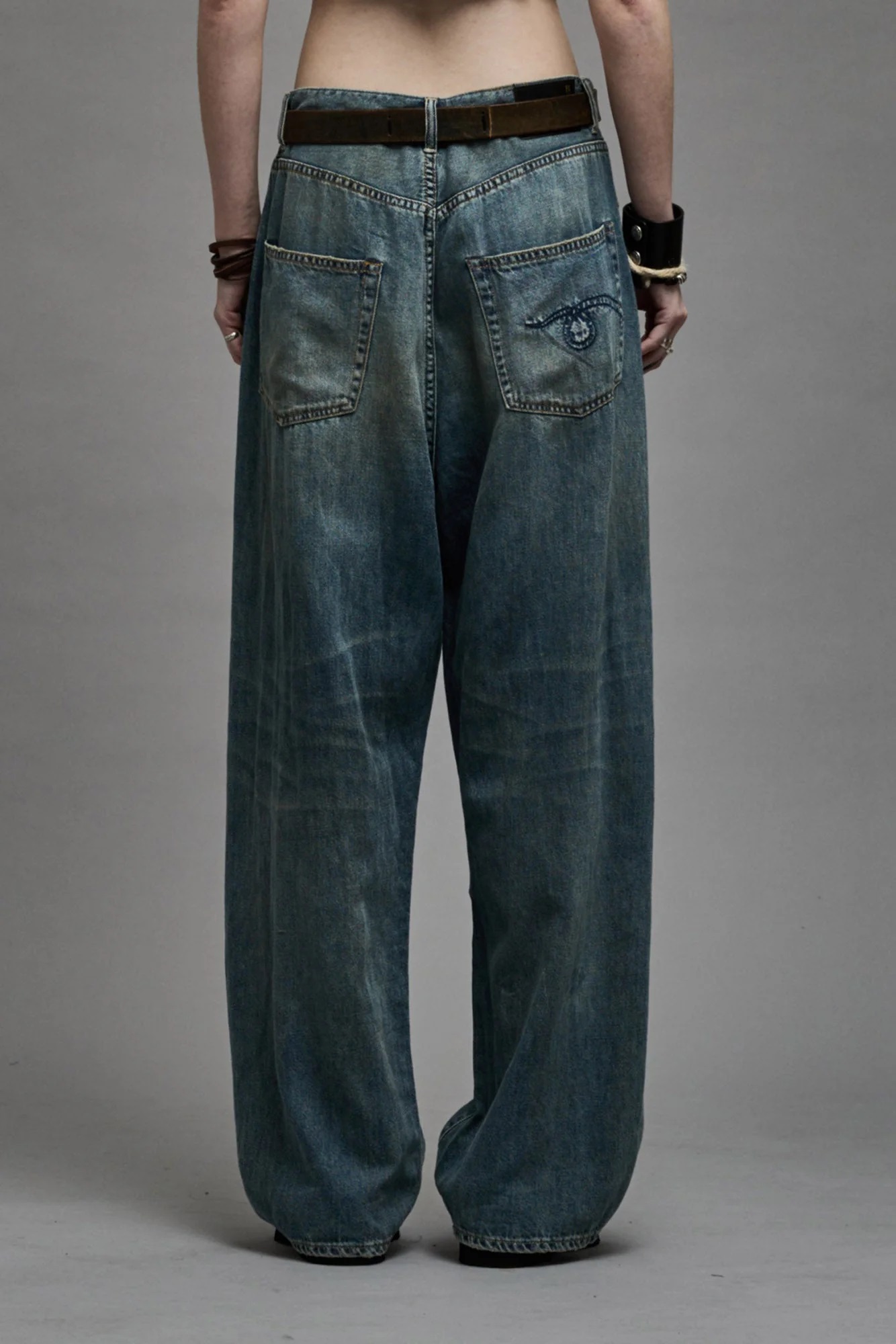 R13 Boyfriend Venti Jeans in Weber Linen Indigo 27