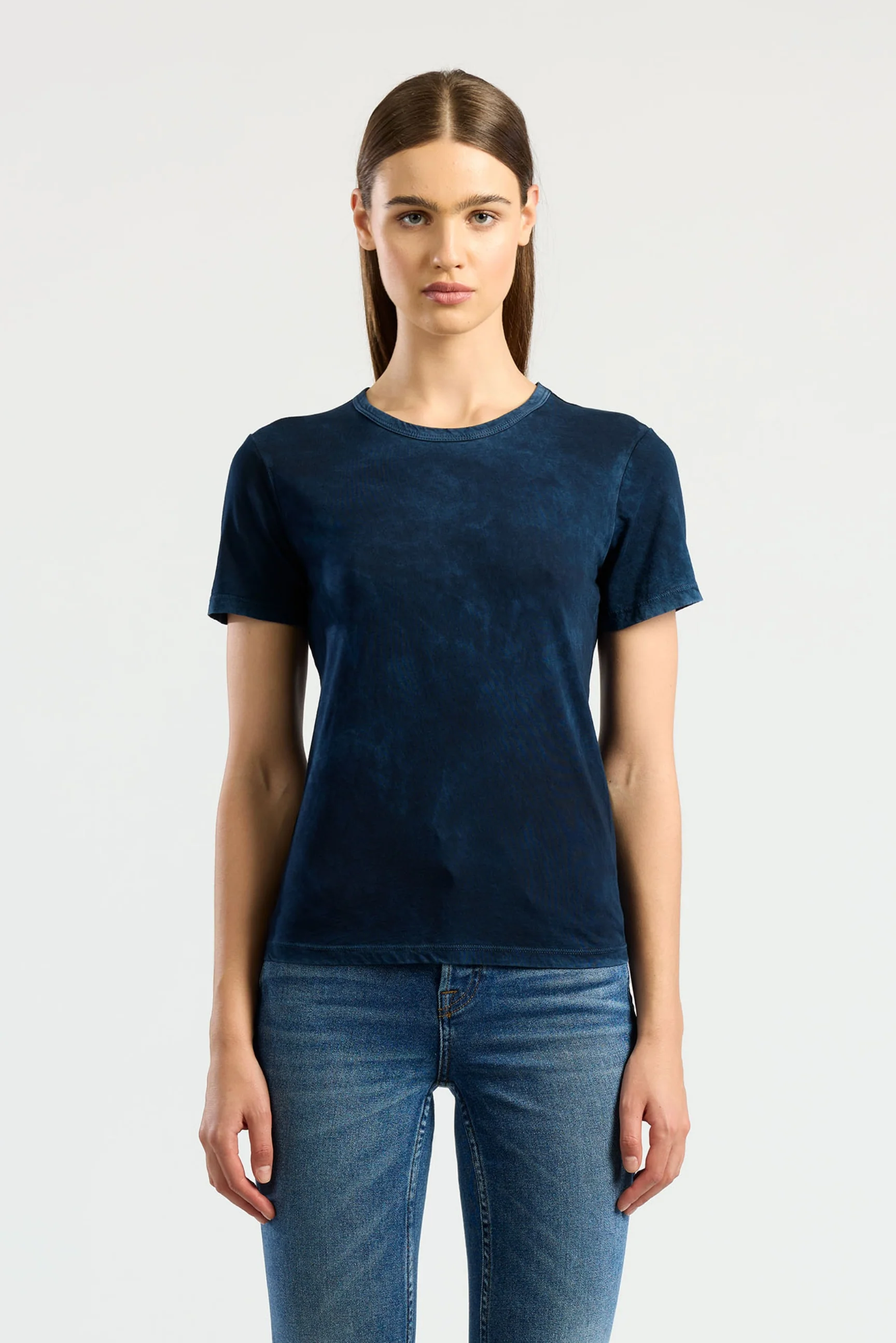 COTTON CITIZEN Standard T-Shirt in Vintage Navy