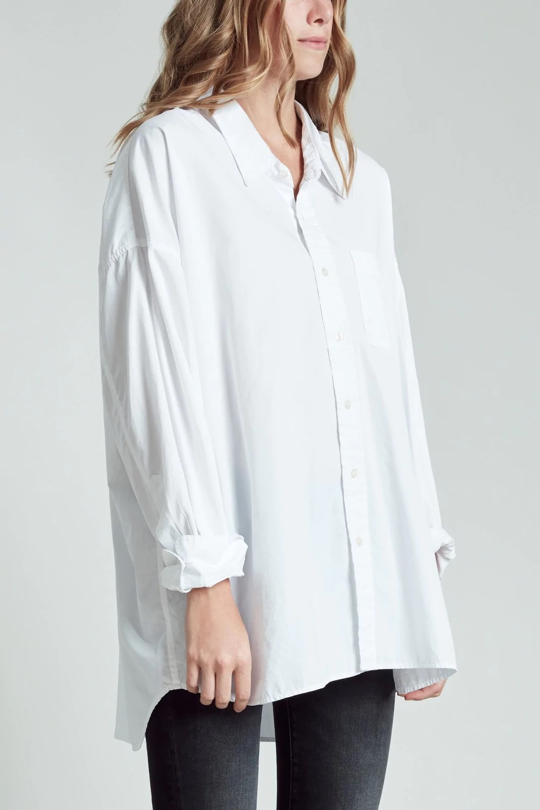 R13 Drop Neck Oxford Shirt in White XS