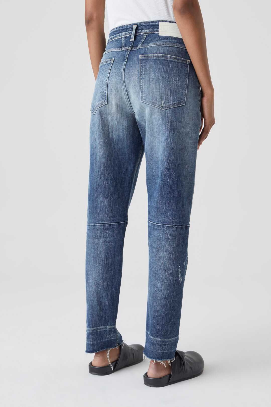 CLOSED X-Lent Boyfriend Jeans in Mid Blue