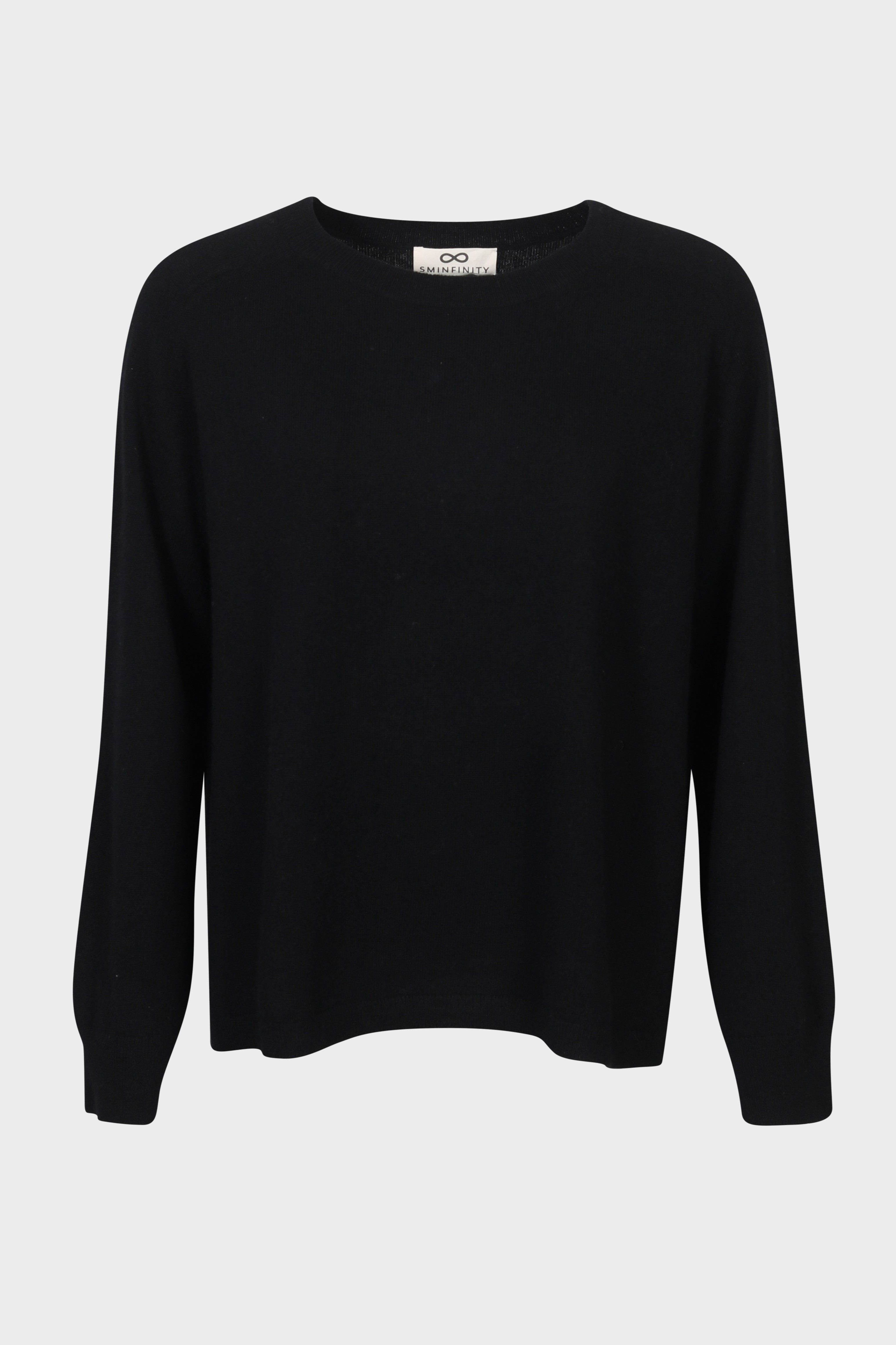SMINFINITY Chilly Knit Pullover in Black