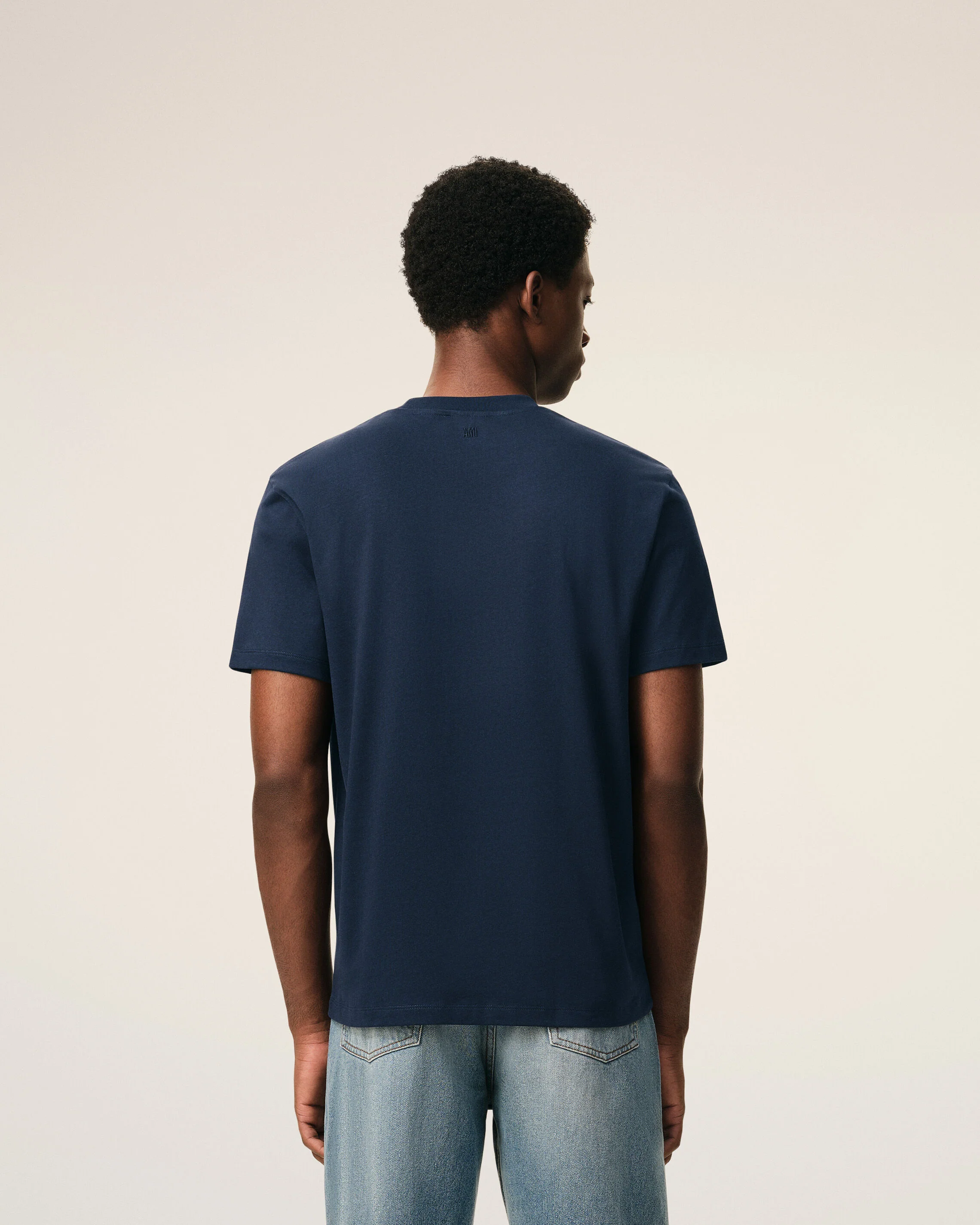 AMI PARIS de Coeur Classic Fit T-Shirt in Night Blue