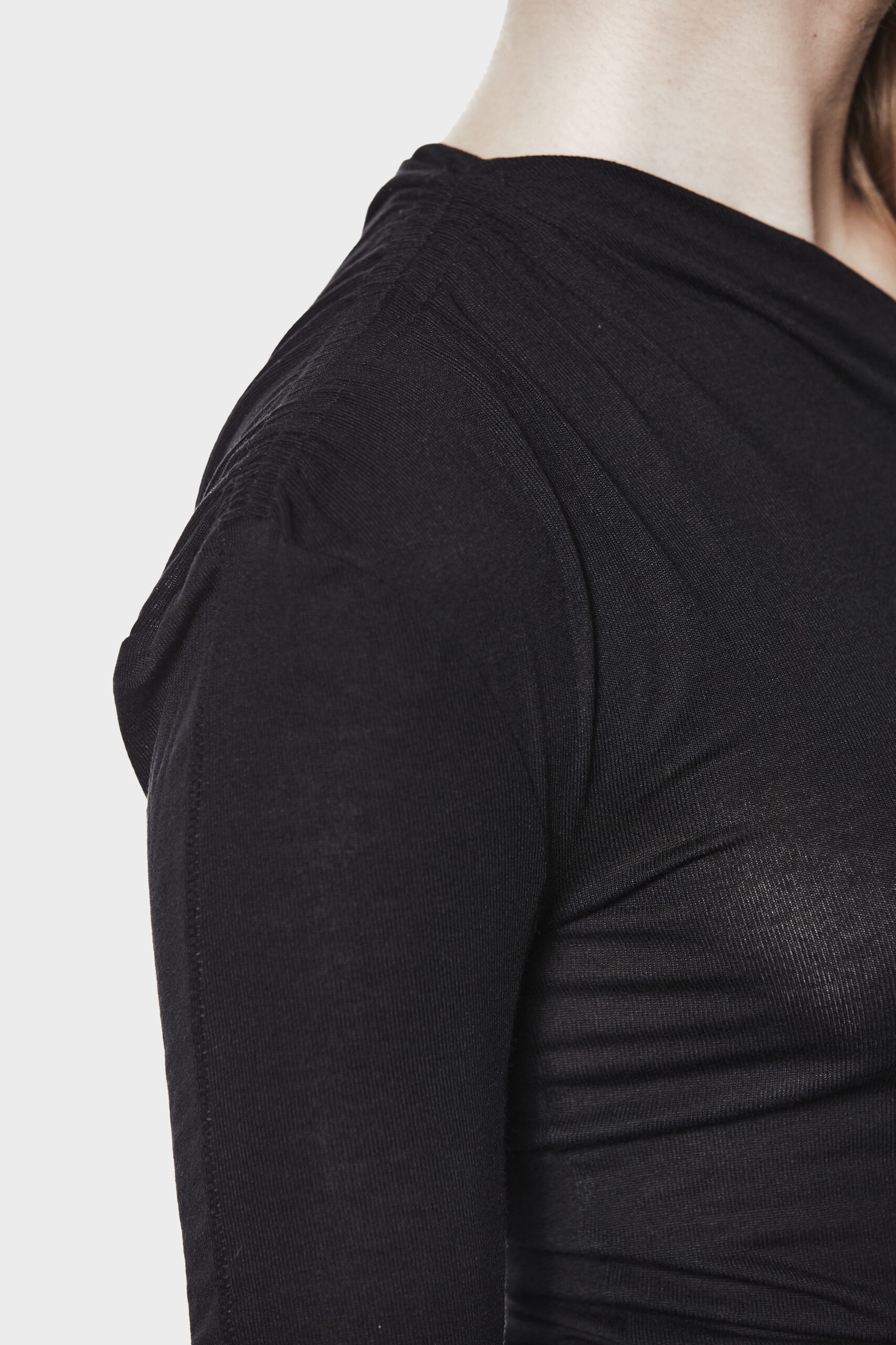 THOM KROM One-Shoulder Top in Black