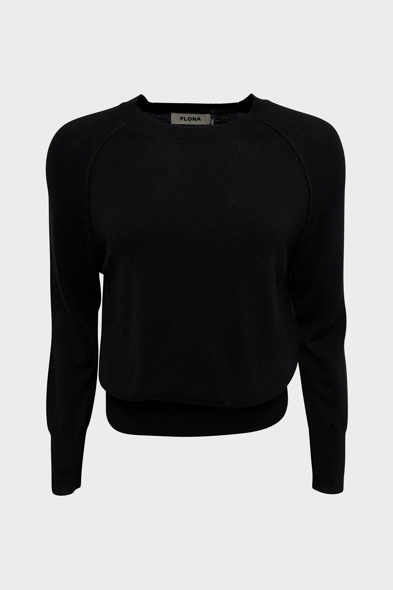 FLONA Cropped Cashmere Sweater in Black