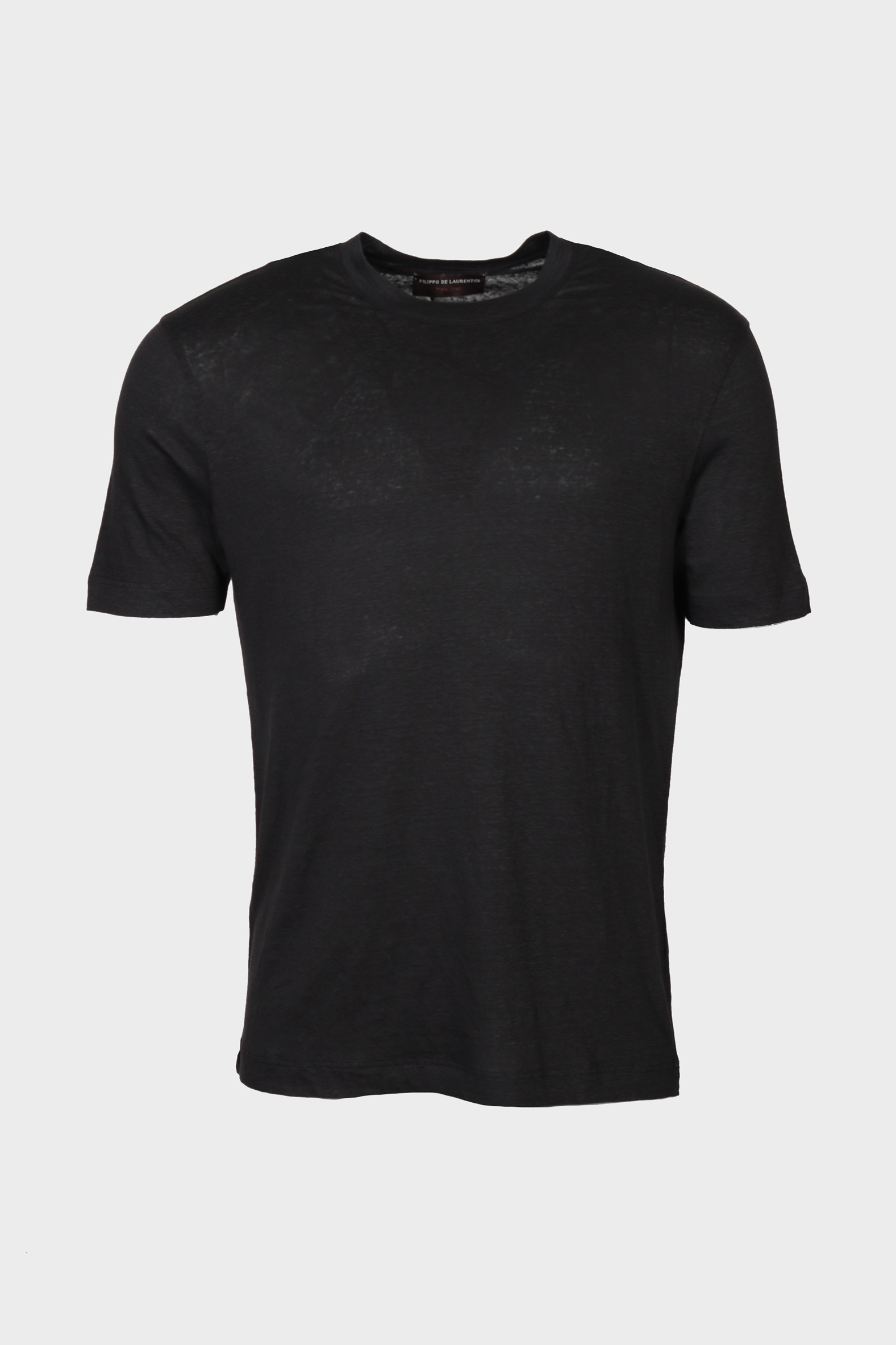 FILIPPO DE LAURENTIIS Linen T-Shirt in Black