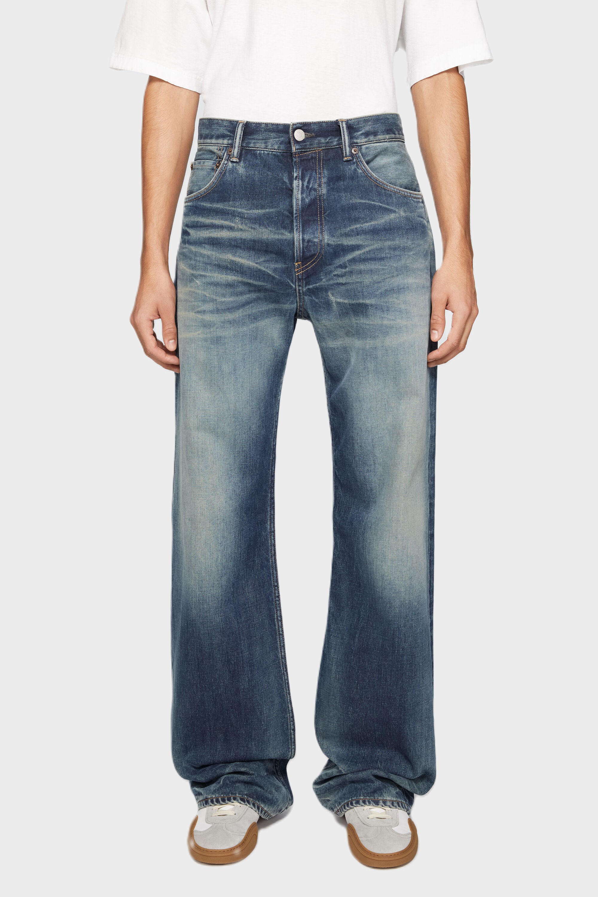 ACNE STUDIOS 2021M Broadway Jeans in Mid Blue ACNE STUDIOS 2021M Broadway Jeans in Mid Blue