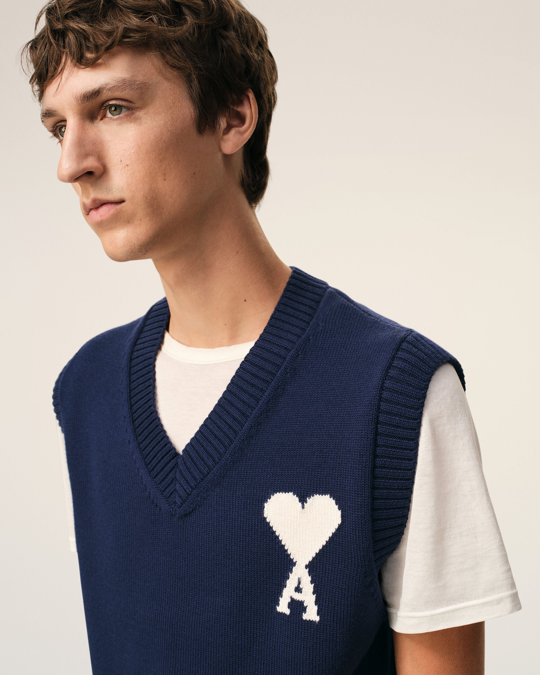 AMI PARIS de Coeur Wool/Cotton Knit Vest in Navy