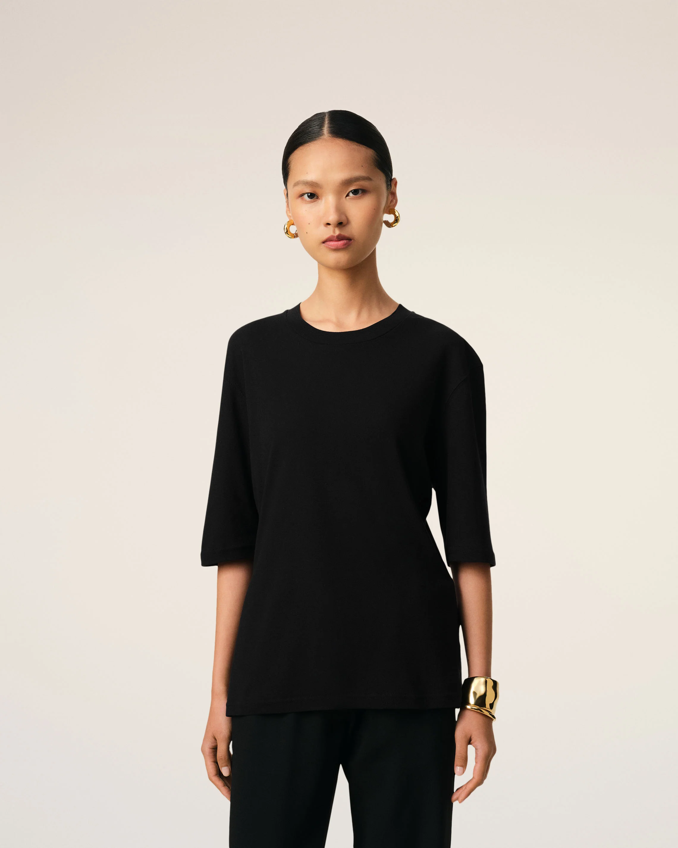 AMI PARIS Light Cotton T-Shirt in Black AMI PARIS Light Cotton T-Shirt in Black