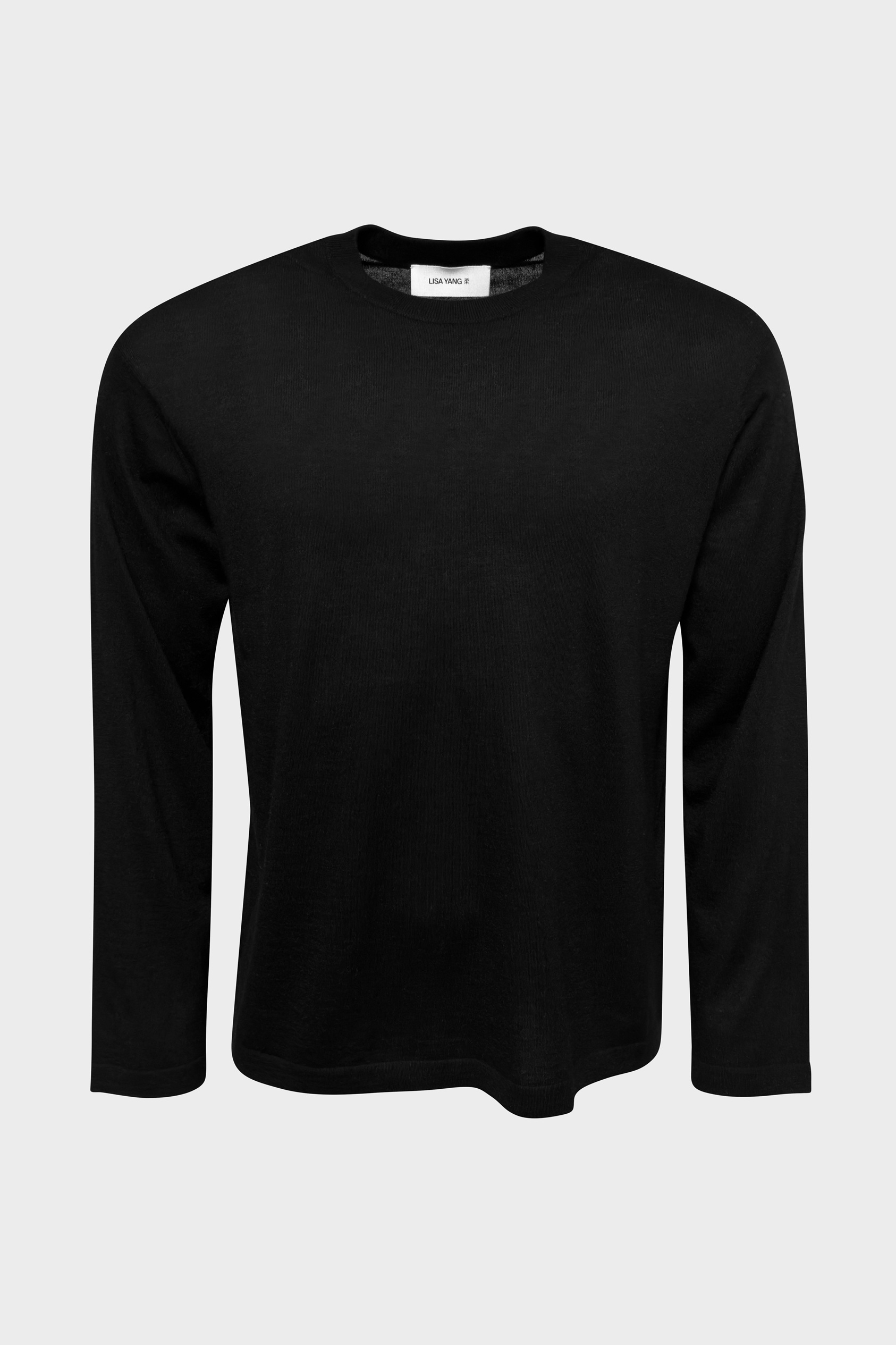LISA YANG Nathaniel Cashmere Sweater in Black