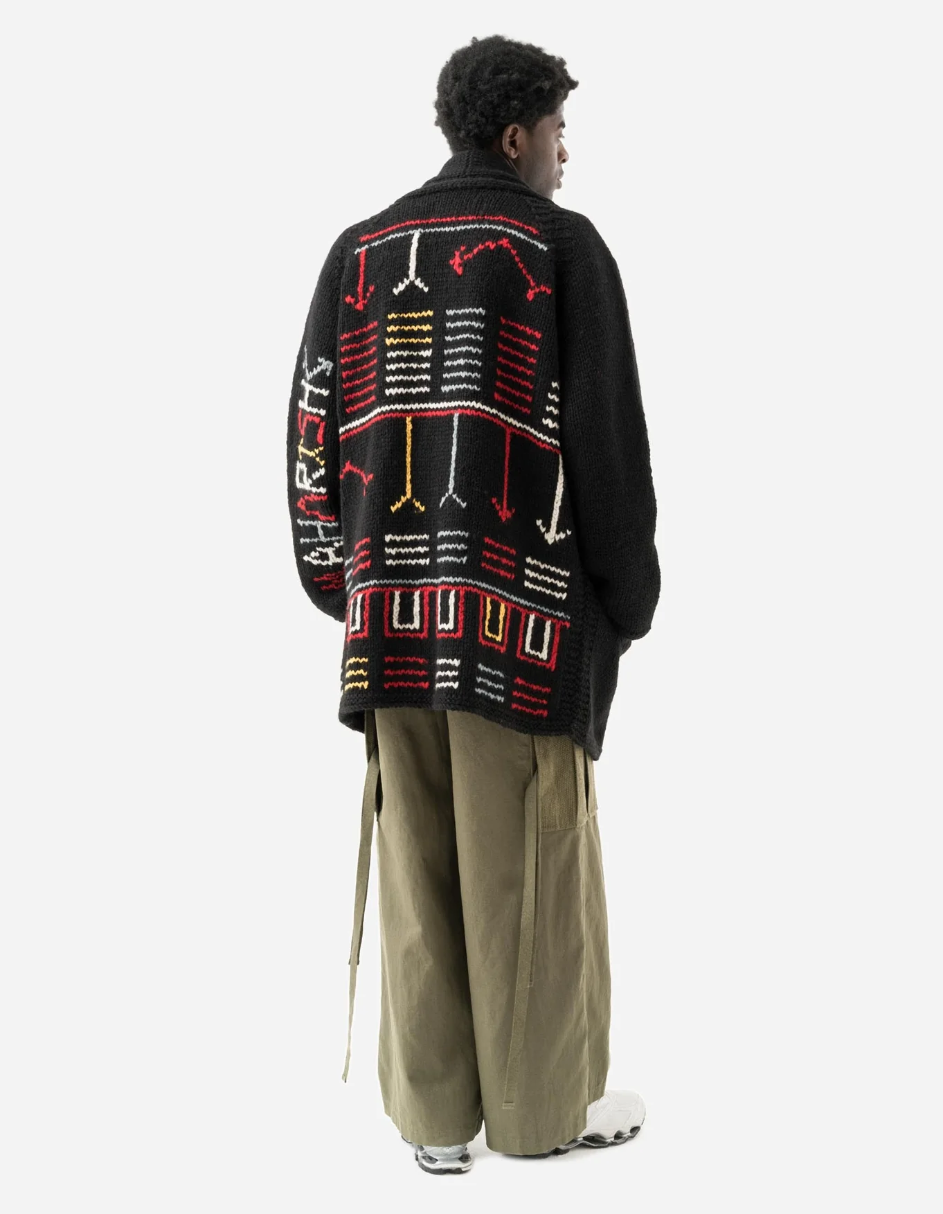 MAHARISHI 2217 Kanata Hand Knitted Cardigan in Black
