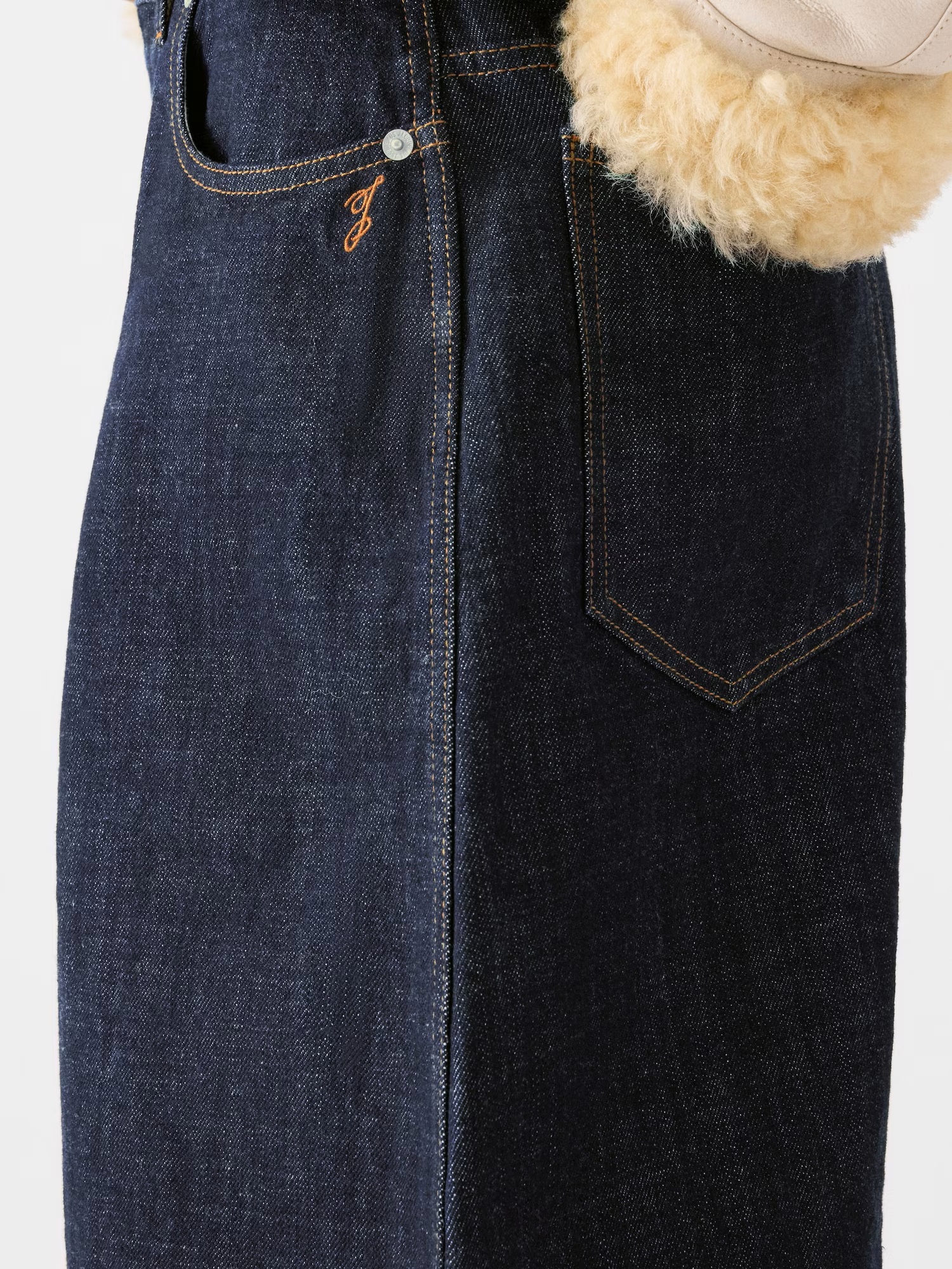 JACQUEMUS Ovalo de-Nîmes Jeans in Dark Navy