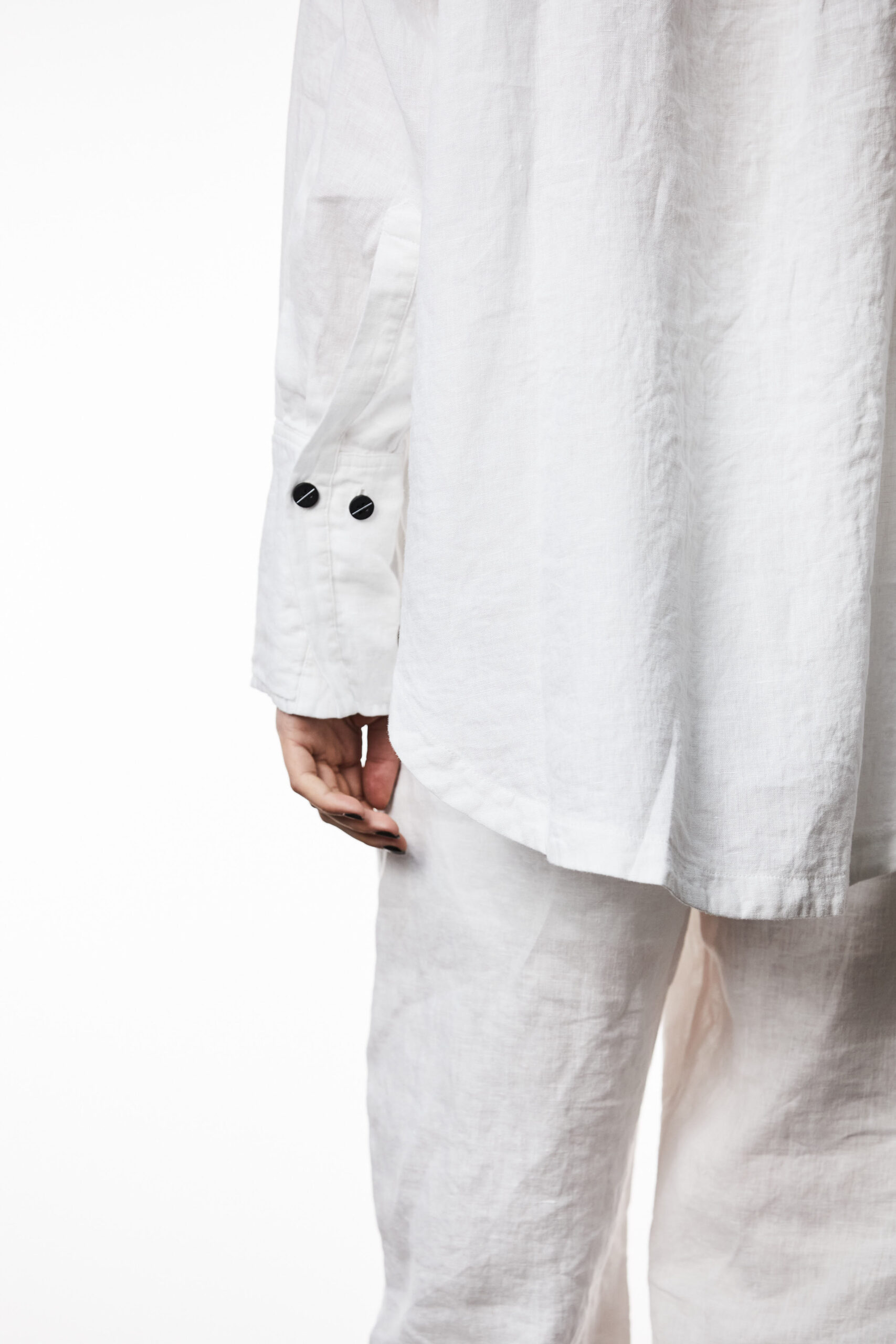 THOM KROM Linen Blouse in Offwhite THOM KROM Linen Blouse in Offwhite