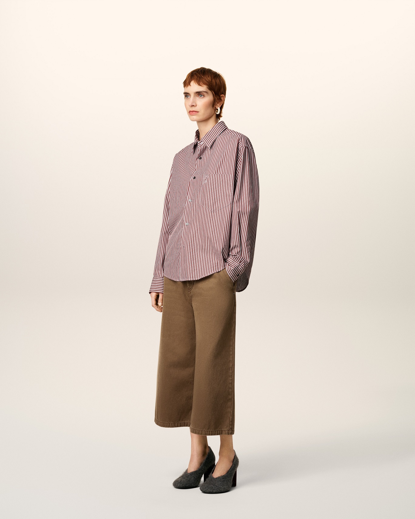 AMI PARIS de Coeur Embossed Boxy Fit Shirt in Cherry/White/Black Stripe