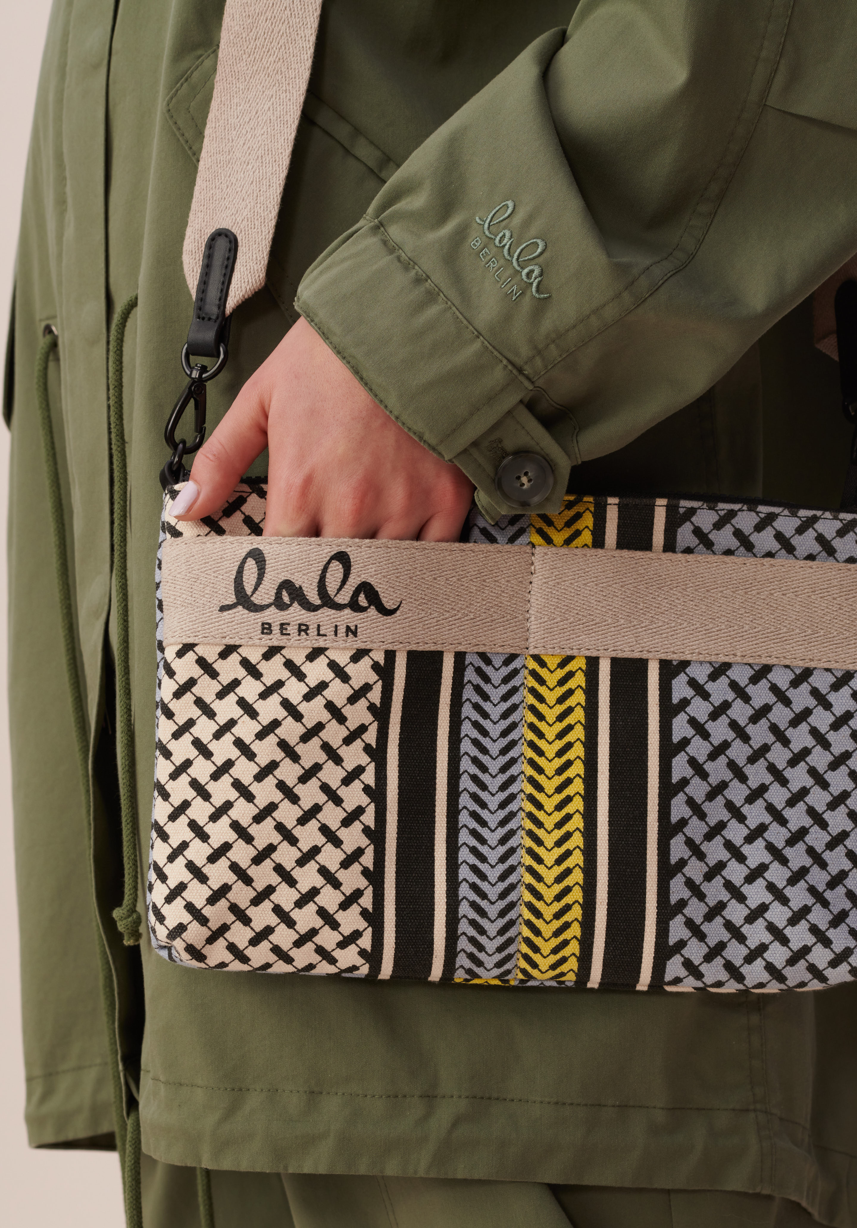 Lala Berlin Cleo Crossbody Bag Blue x Lime