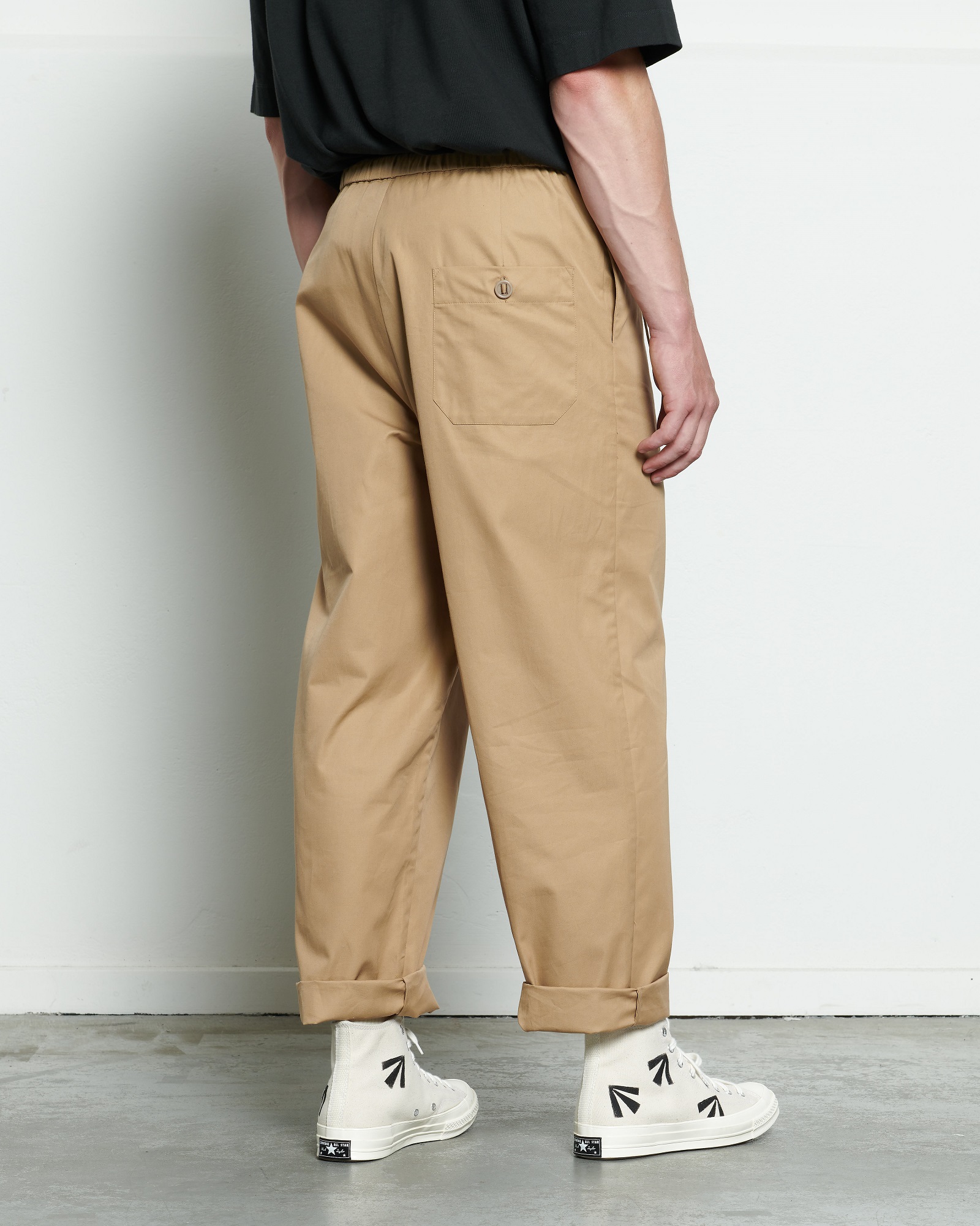 APPLIED ART FORMS Drawstring Pant in Khaki 46