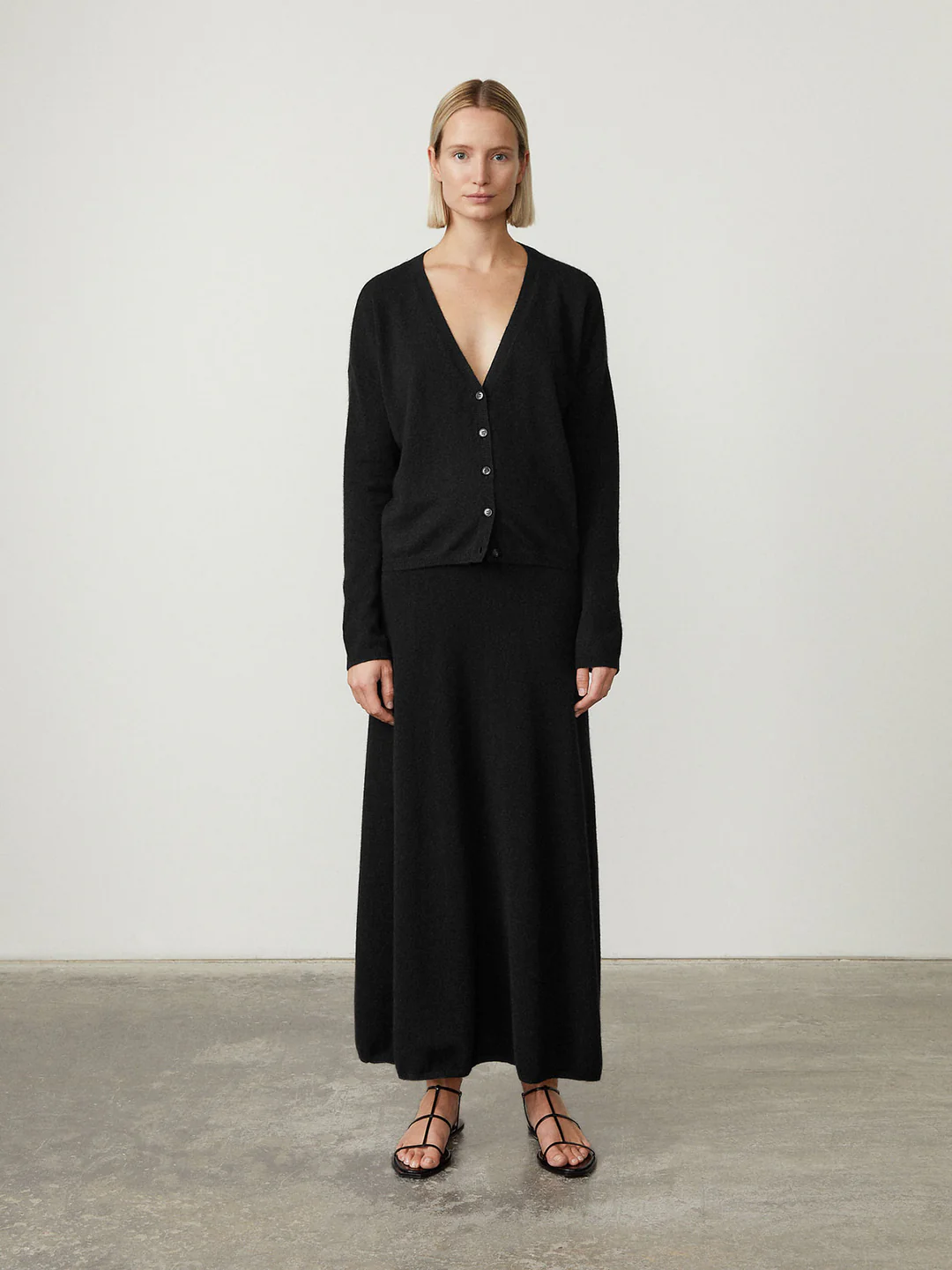 LISA YANG Abby Cashmere Cardigan in Black