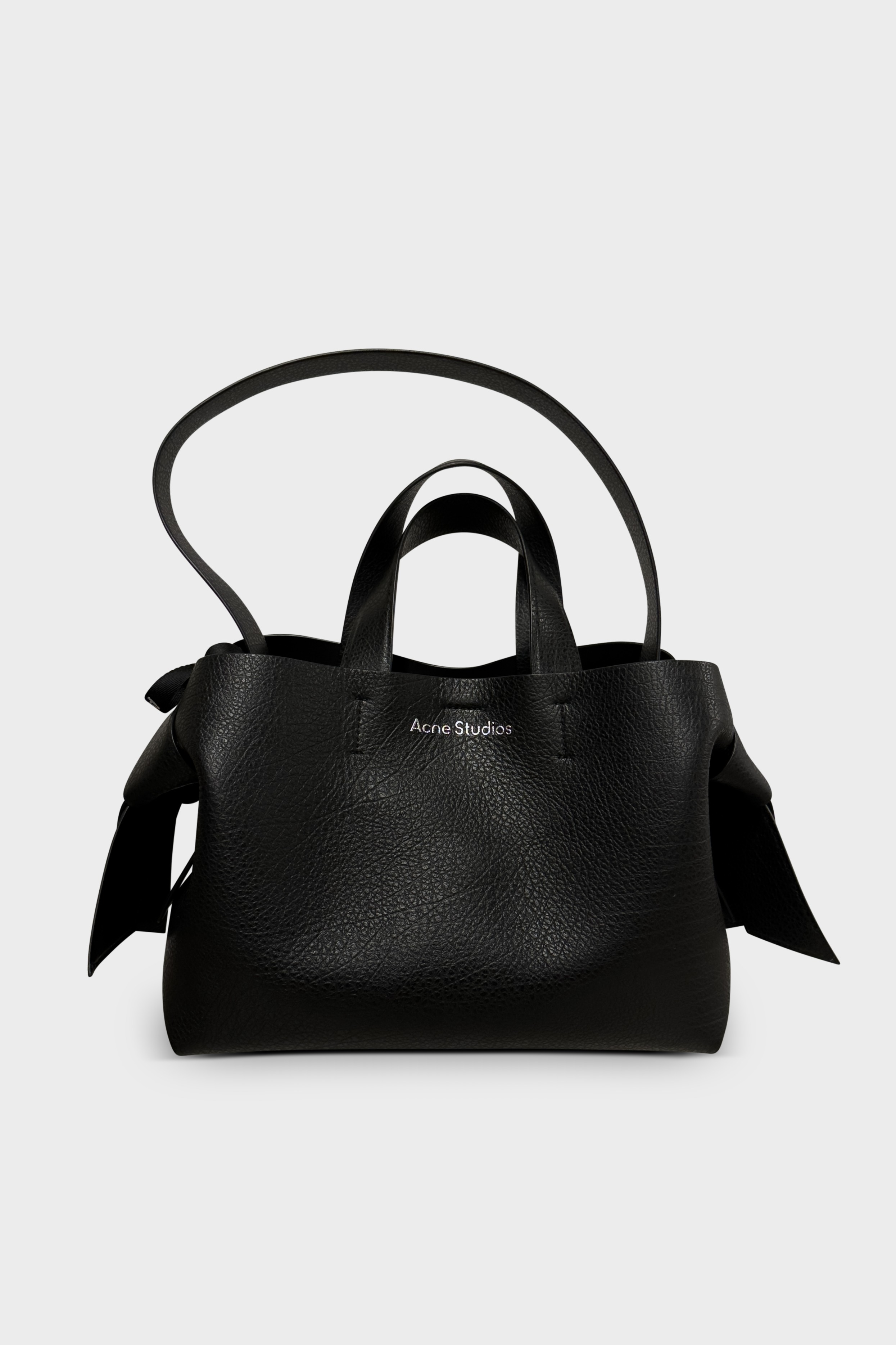 ACNE STUDIOS Musubi Tote Bag in Grained Leather Black