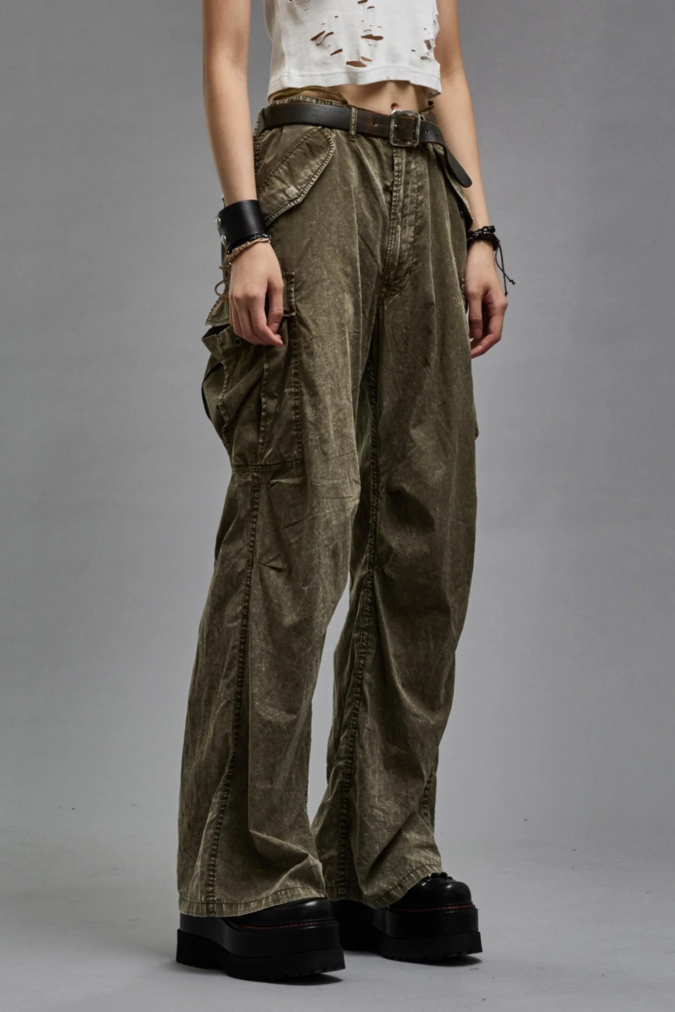 R13 Wide Leg Cargo Pant in Washed Olive 31