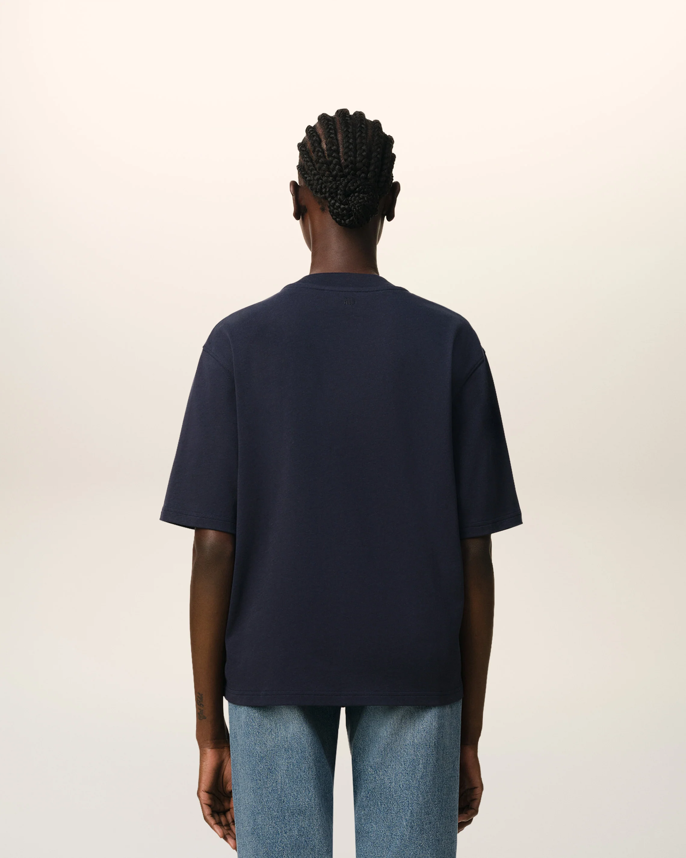 AMI PARIS de Coeur Boxy Fit Knitted Logo T-Shirt in Navy Blue AMI PARIS de Coeur Boxy Fit Knitted Logo T-Shirt in Navy Blue
