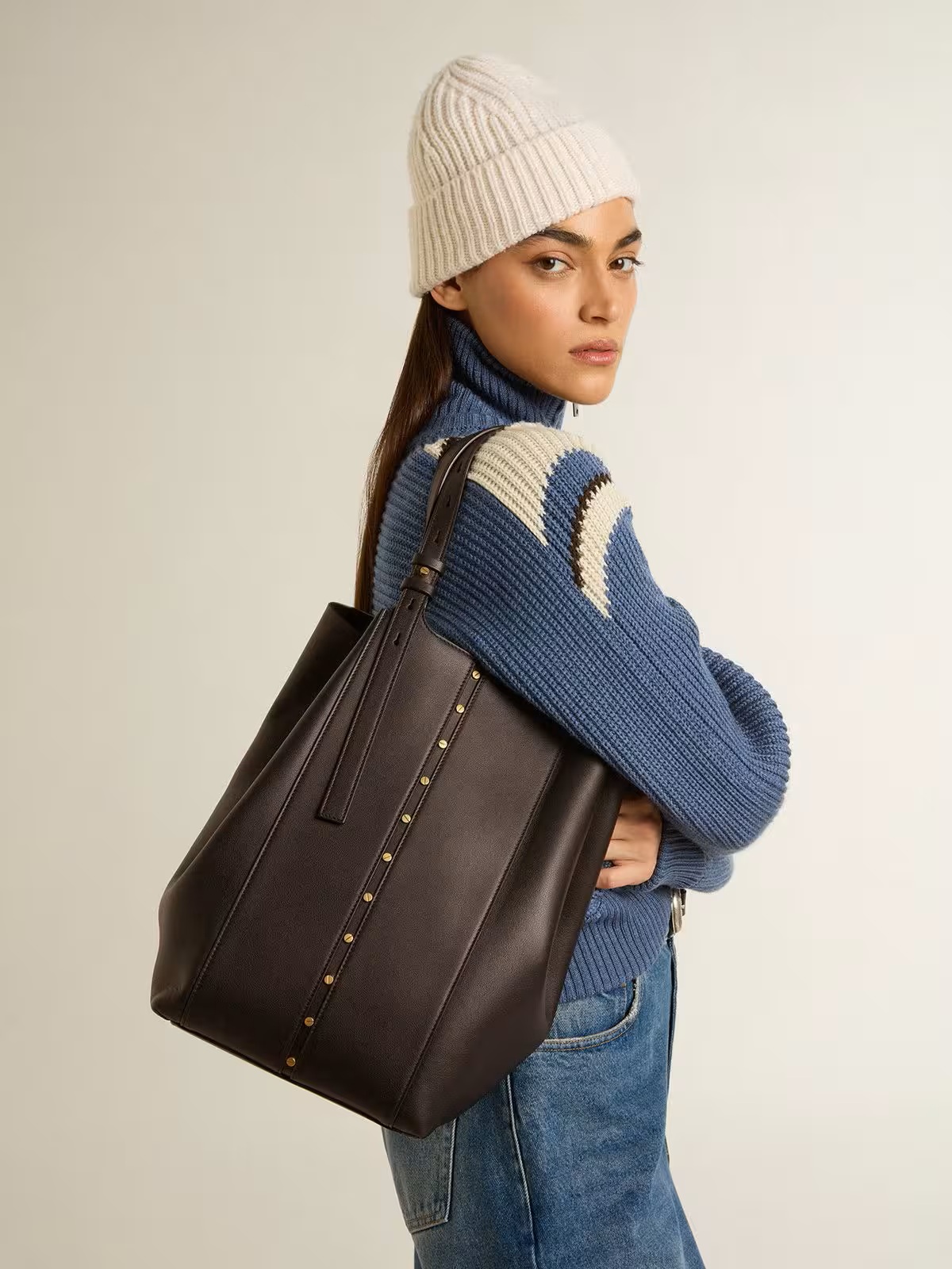 GOLDEN GOOSE 24/7 Bag North South in Black