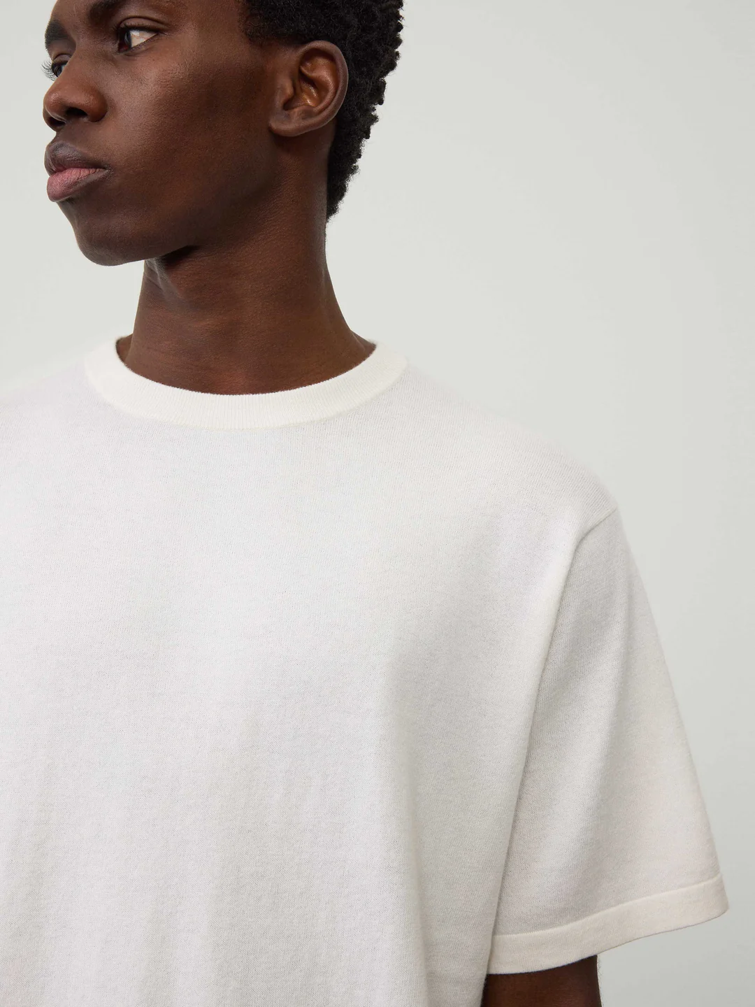 LISA YANG Bradley Cotton Cashmere T-Shirt in Off White LISA YANG Bradley Cotton Cashmere T-Shirt in Off White