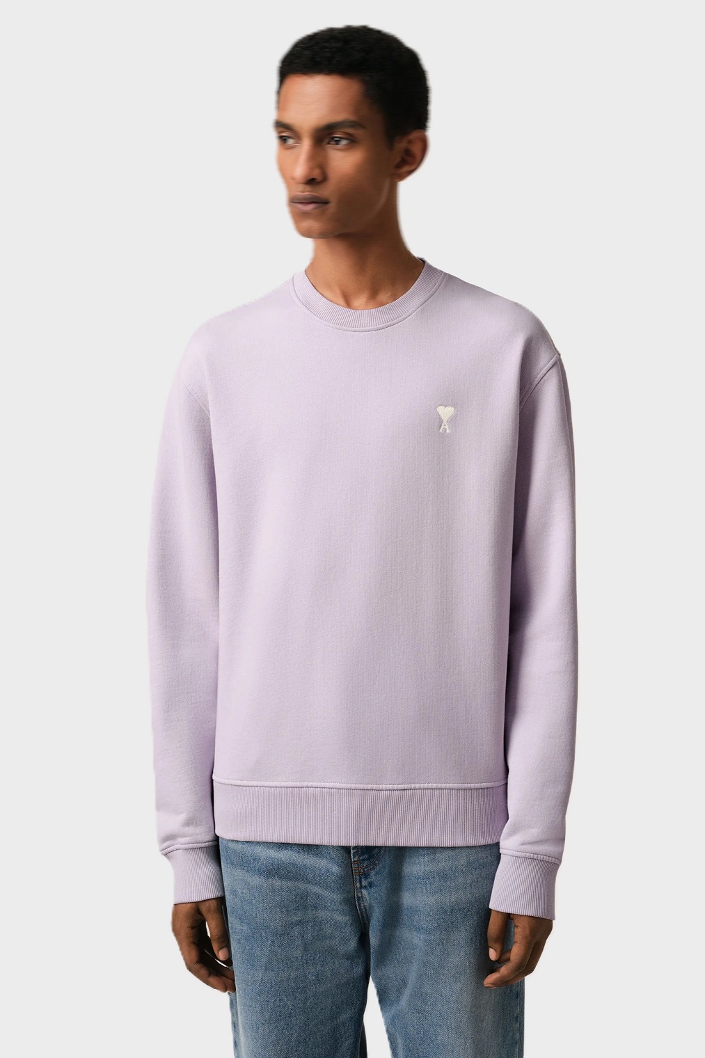 AMI PARIS de Coeur Sweatshirt in Lilac /Off White AMI PARIS de Coeur Sweatshirt in Lilac /Off White