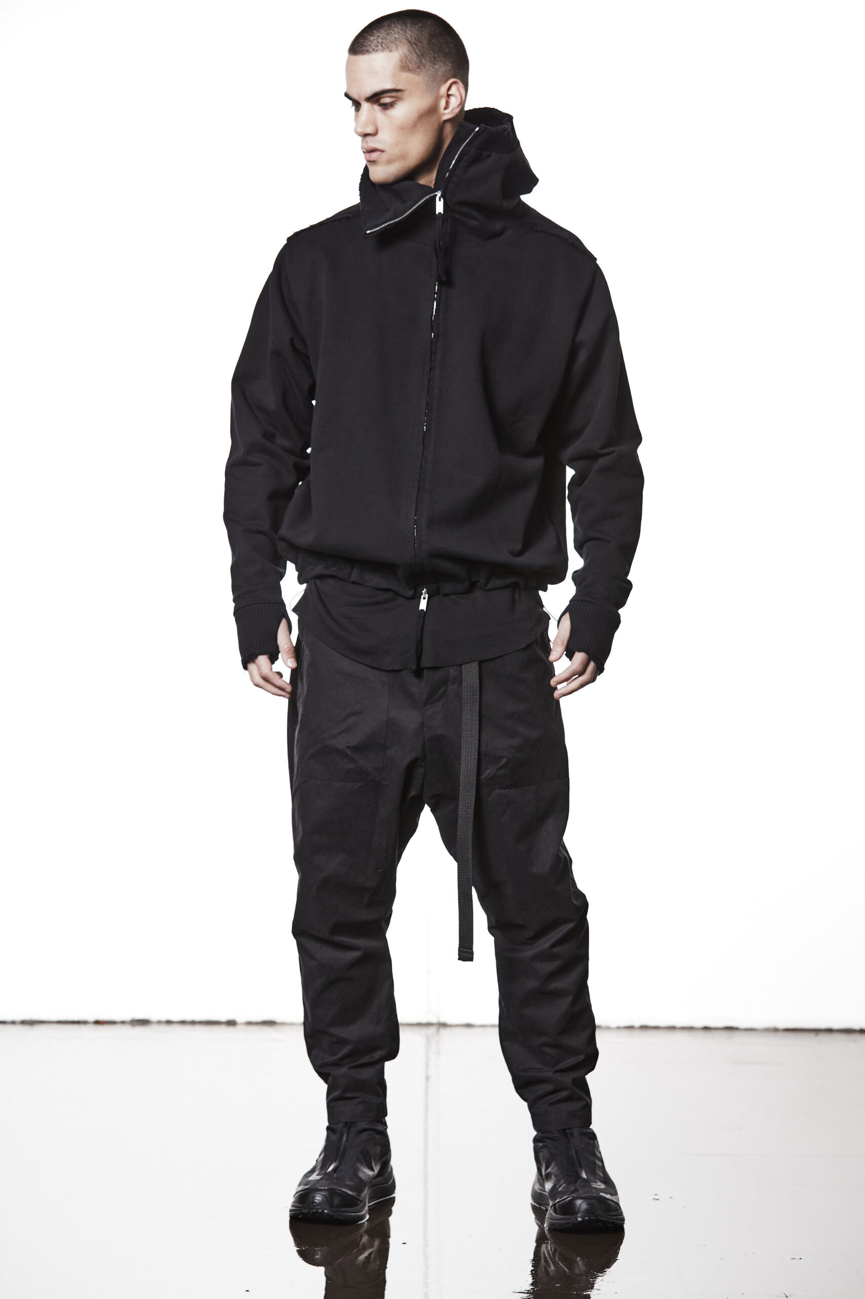THOM KROM Belted Pant in Black