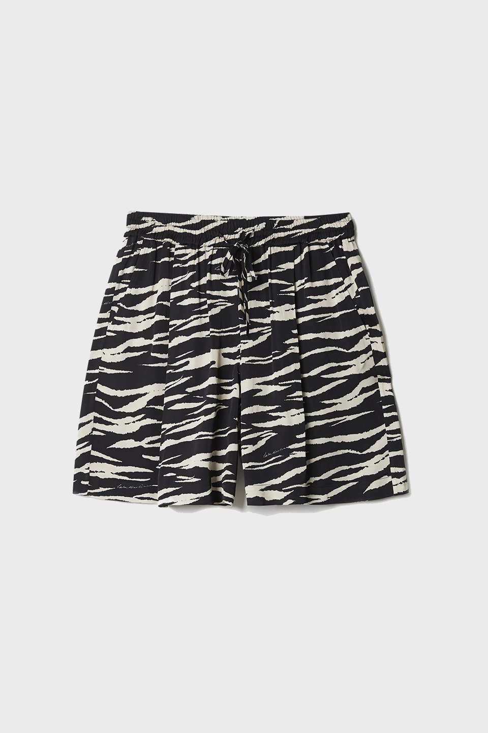 LALA BERLIN Viscose Shorts in Tiger Printed