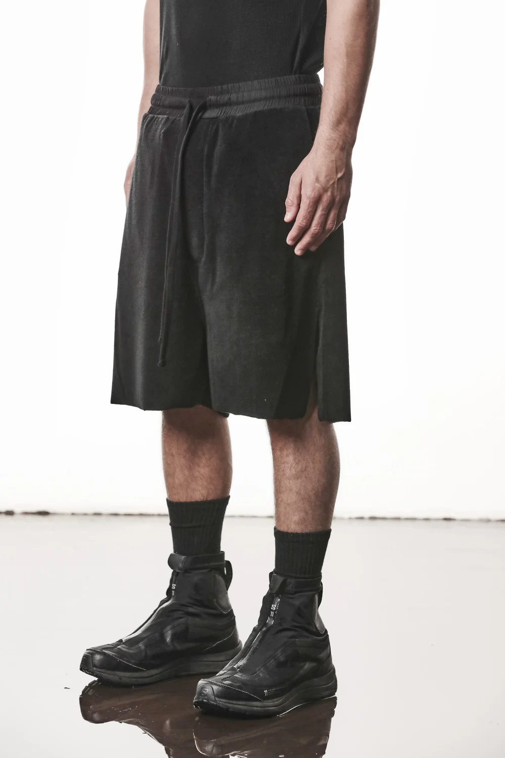 THOM KROM Terry Sweatshorts in Black