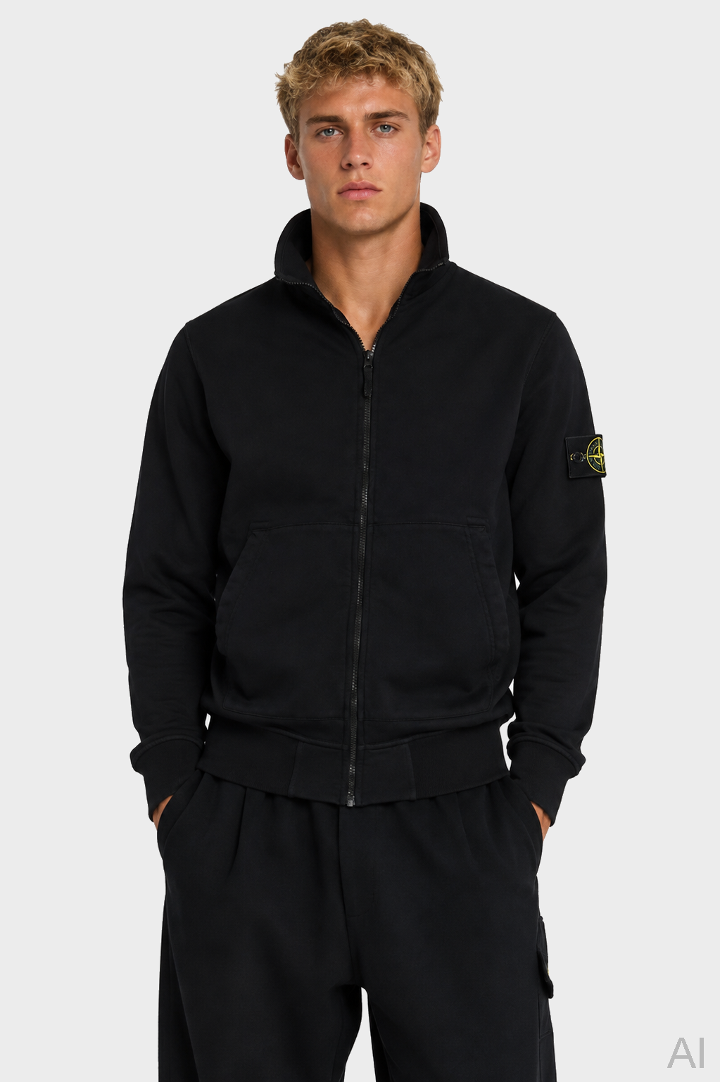 STONE ISLAND Zip Sweatshirt in Black