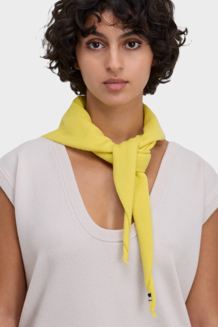 EXTREME CASHMERE N°35 Bandana in Sunny EXTREME CASHMERE N°35 Bandana in Sunny