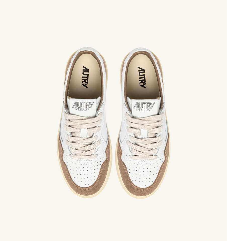 AUTRY ACTION SHOES Medalist Low Sneaker Leather/Suede/White/Antelope