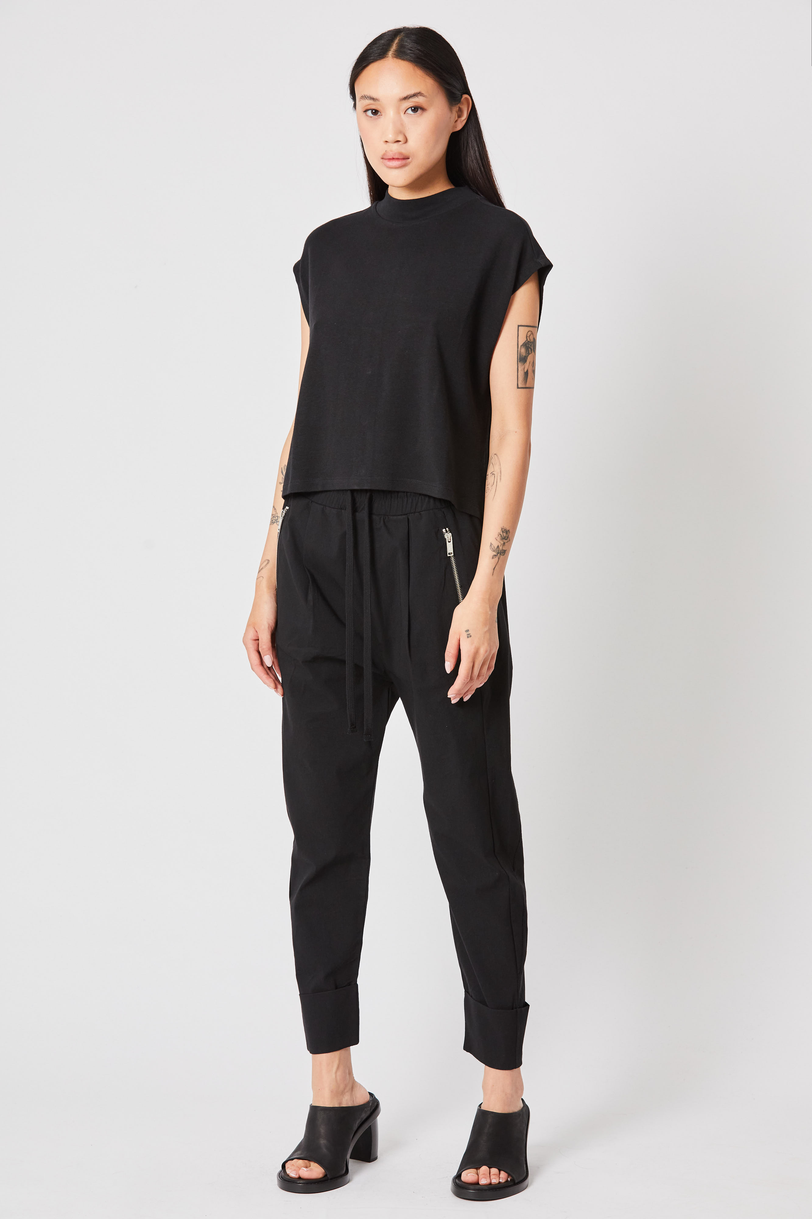 Thom Krom Oversize Cropped Muscle Tee in Black