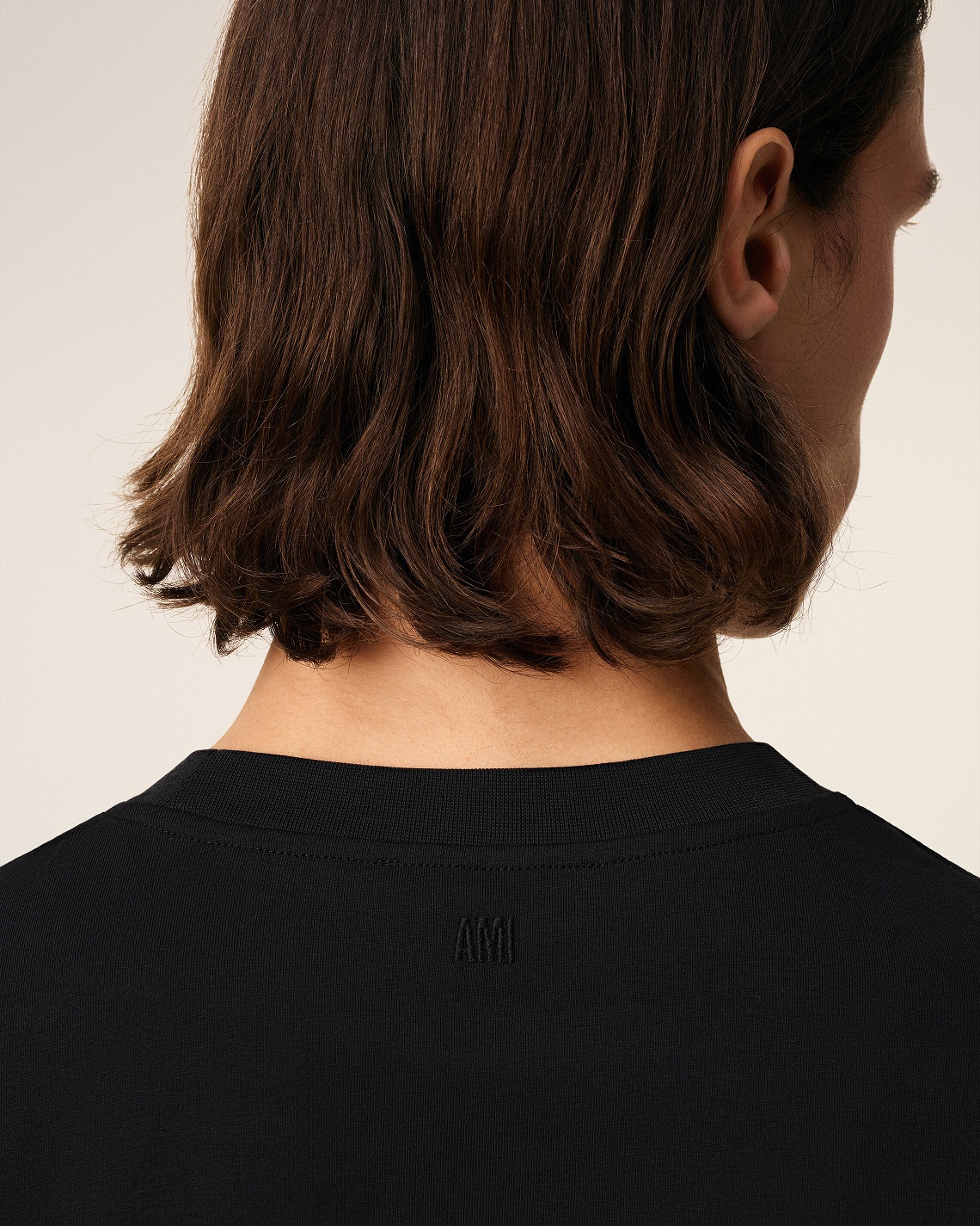 AMI PARIS de Coeur Longsleeve in Black