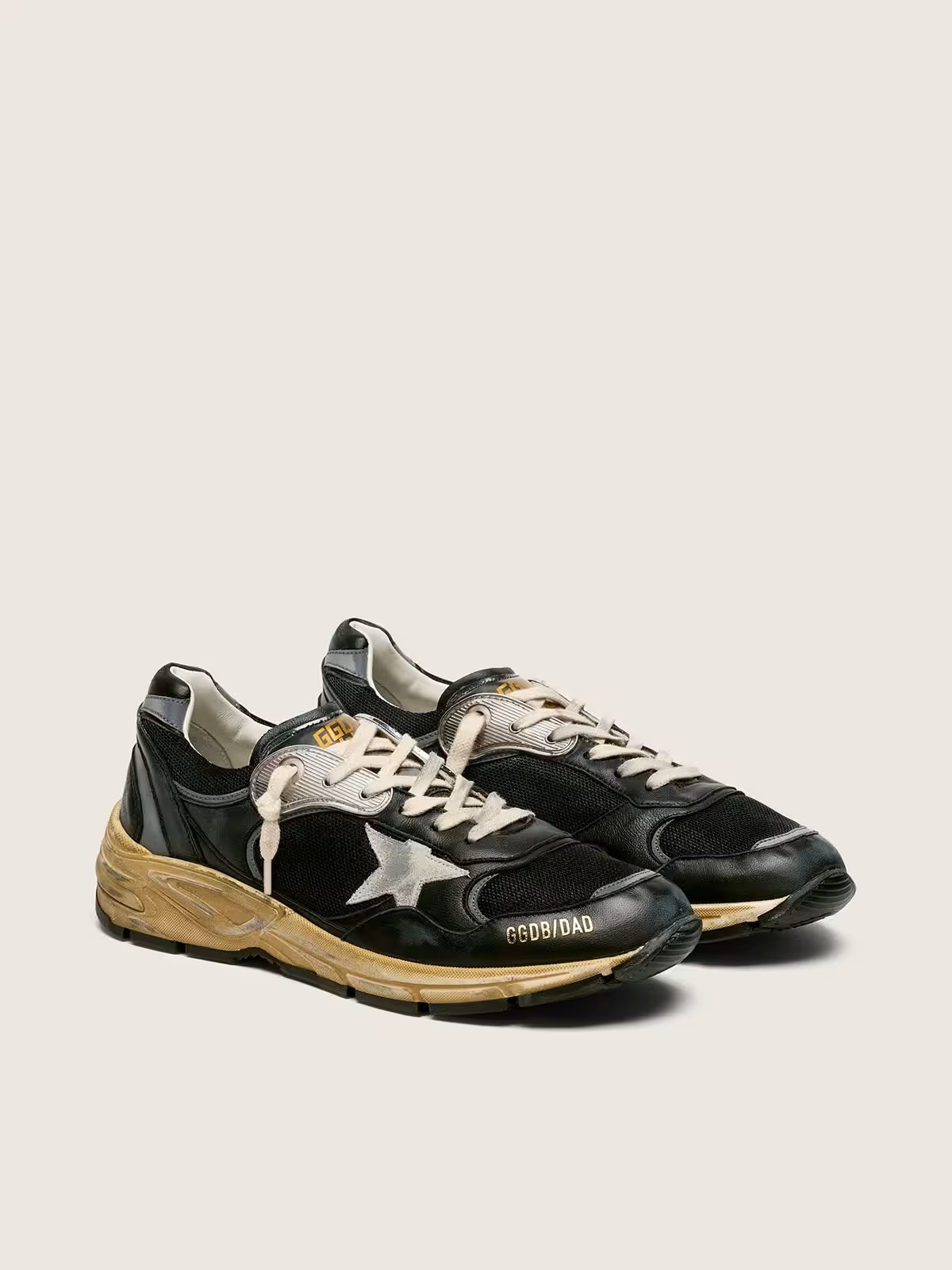 GOLDEN GOOSE Running Dad in Black