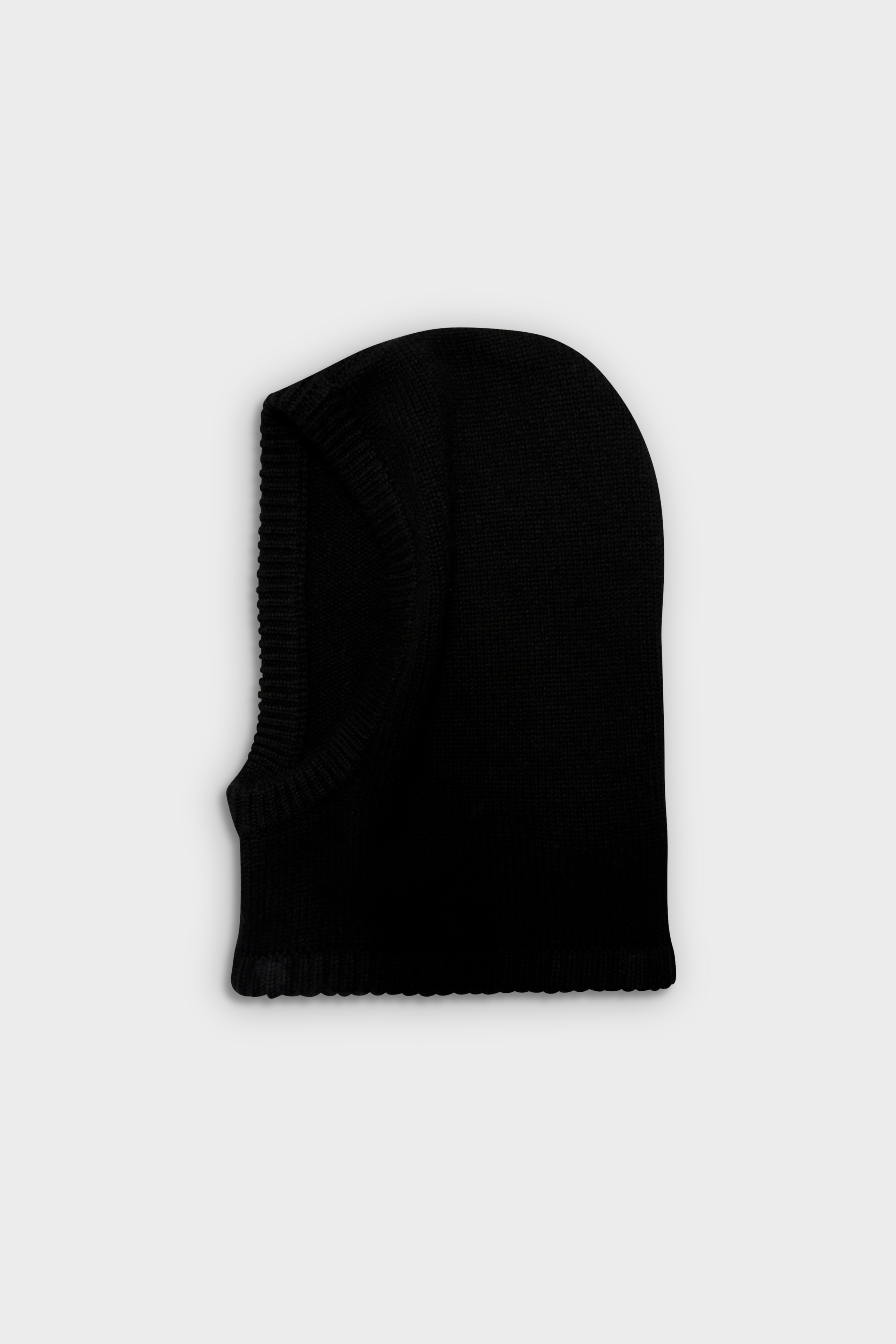 LISA YANG Cashmere Balaclava in Black LISA YANG Cashmere Balaclava in Black