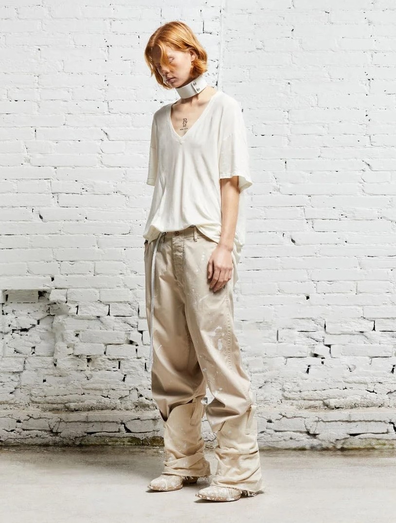 R13 V-Neck Boxy Seamless T-Shirt in White L