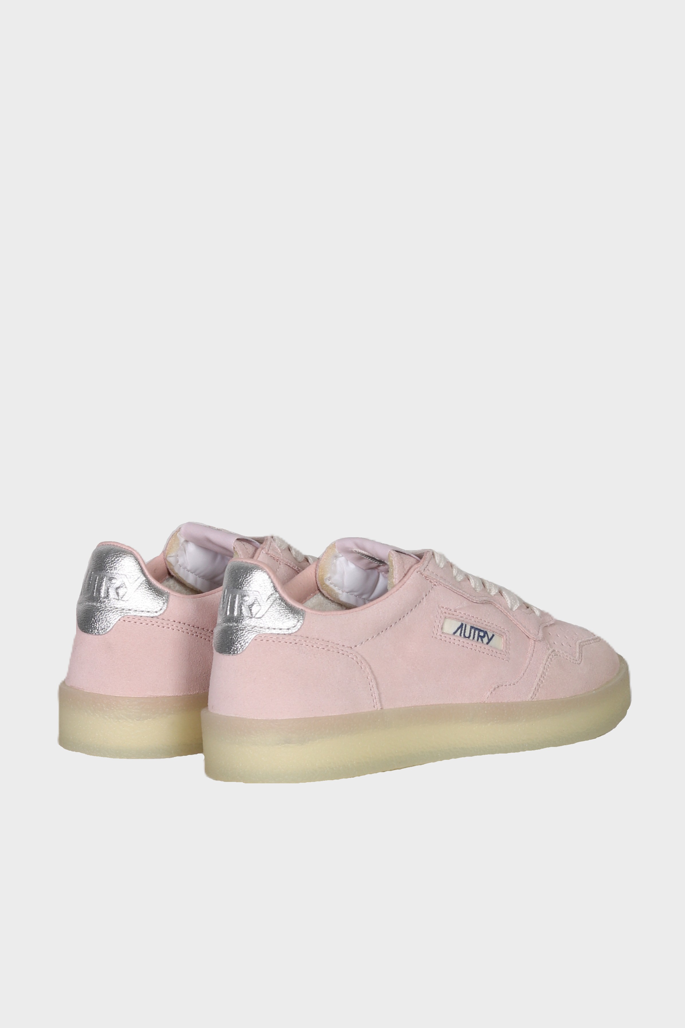 AUTRY ACTION SHOES Medalist Low Sneaker in Suede Pink/Silver