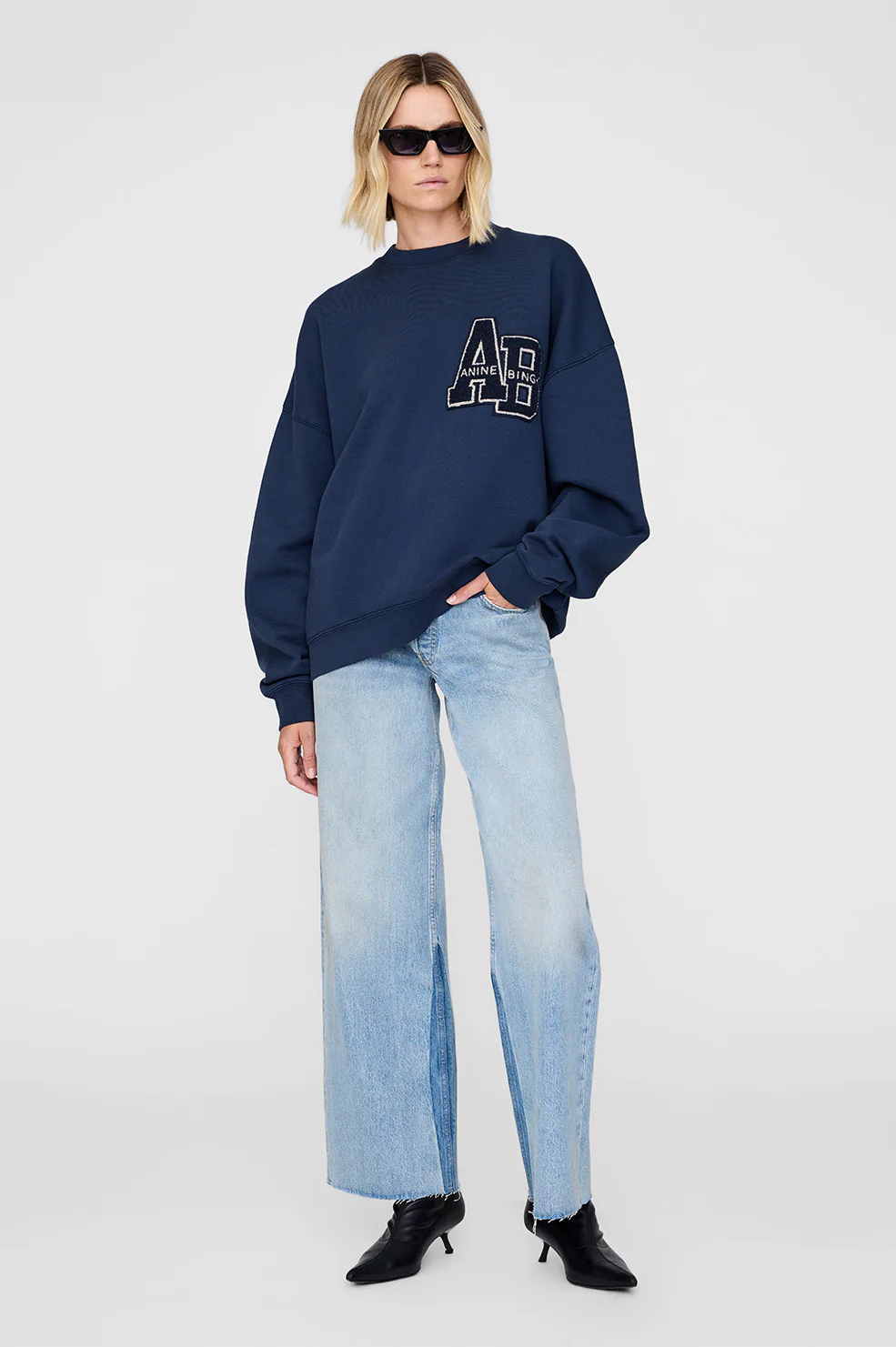ANINE BING AB Oversize Sweatshirt in Washed Navy