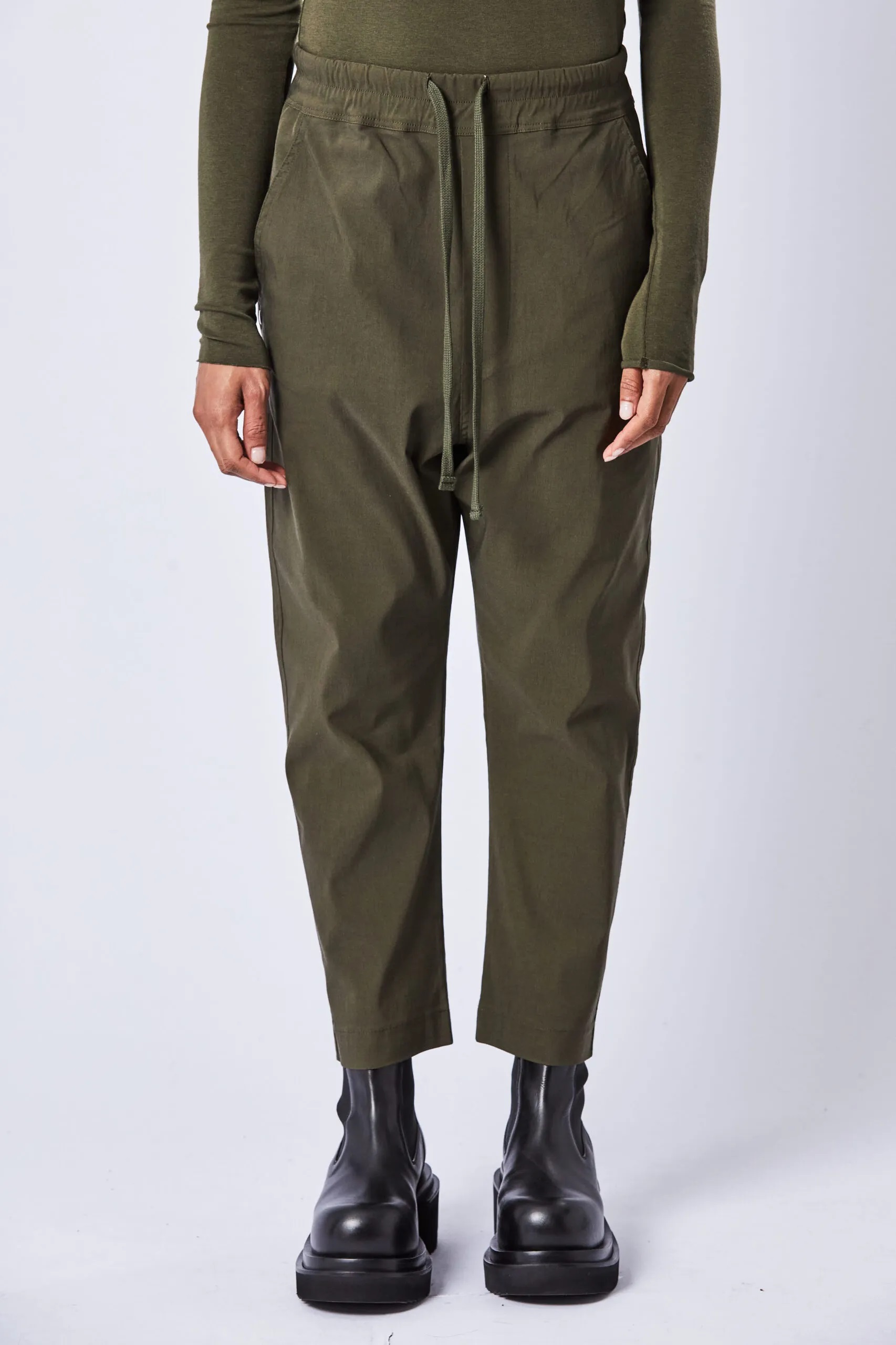 THOM KROM Pant in Green XS