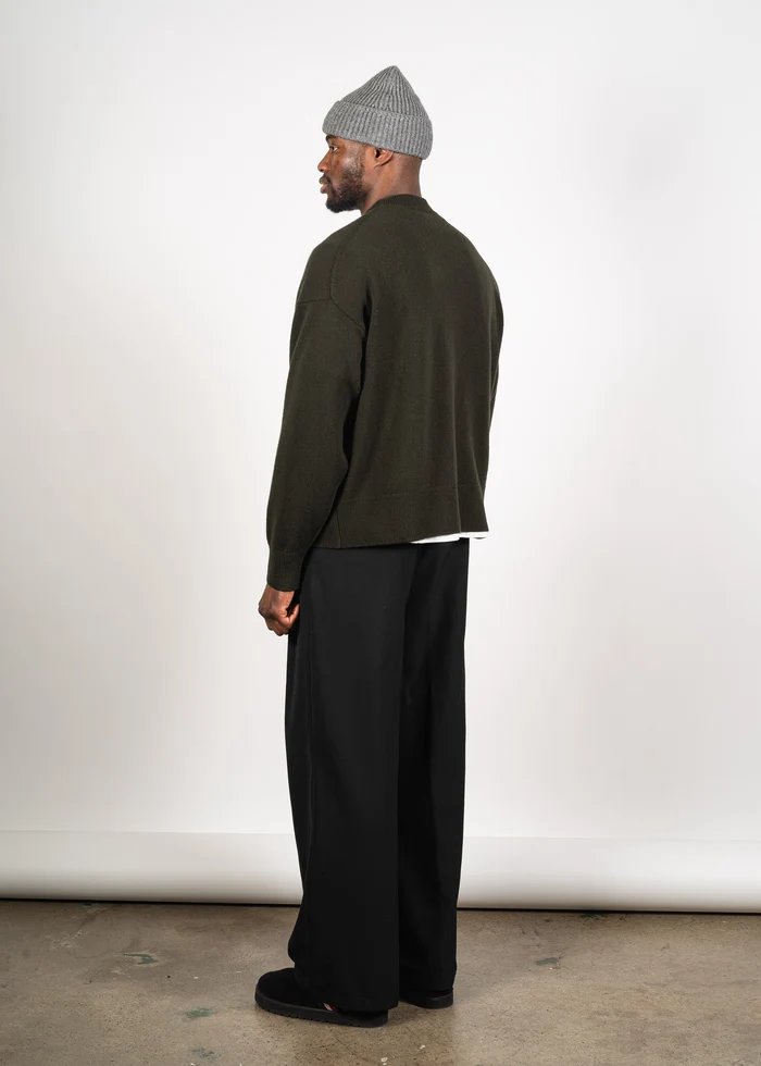 YACAIA Oversize Merino/Cashmere Sweater in Dark Green
