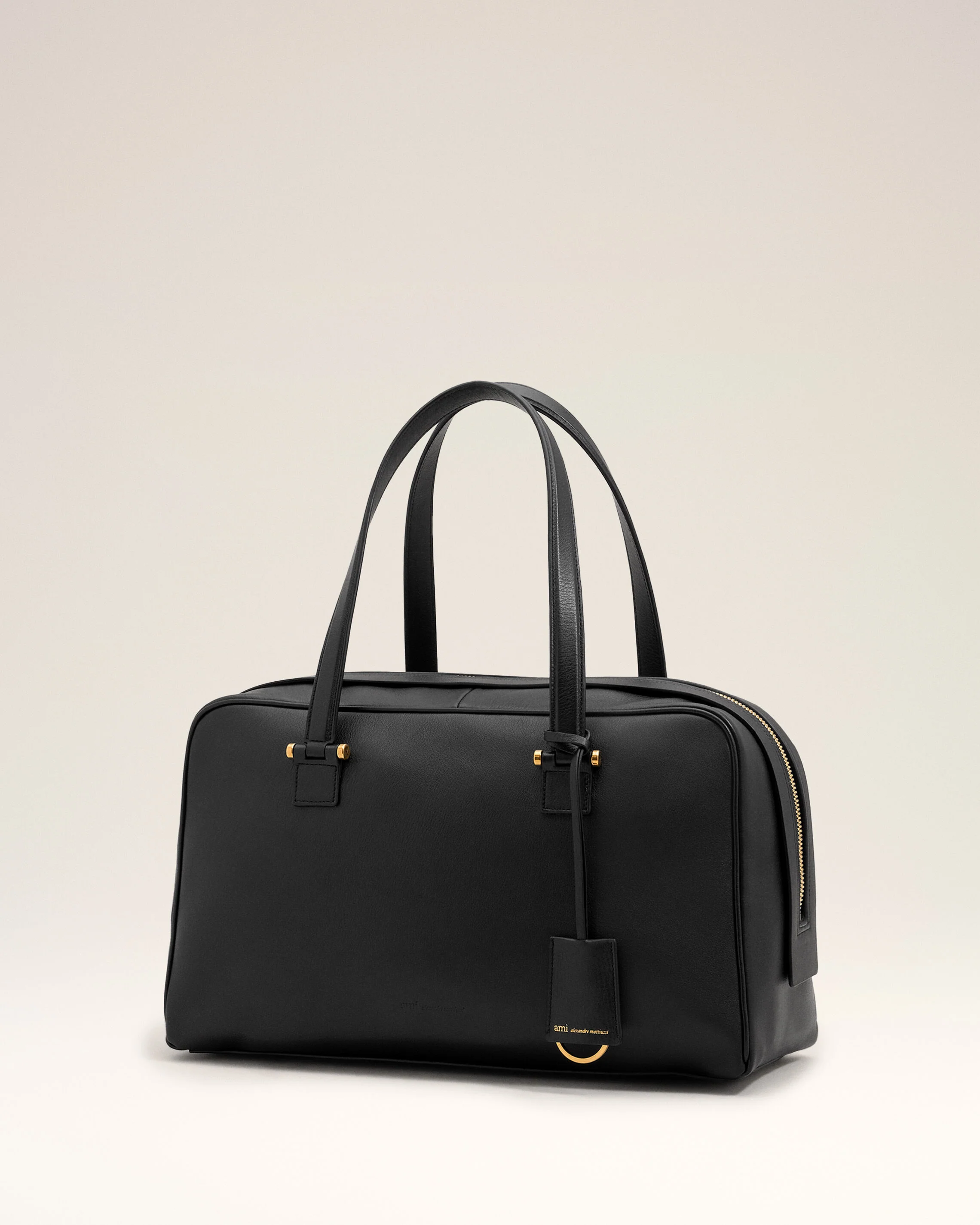 AMI PARIS Georges Bowling Bag in Black