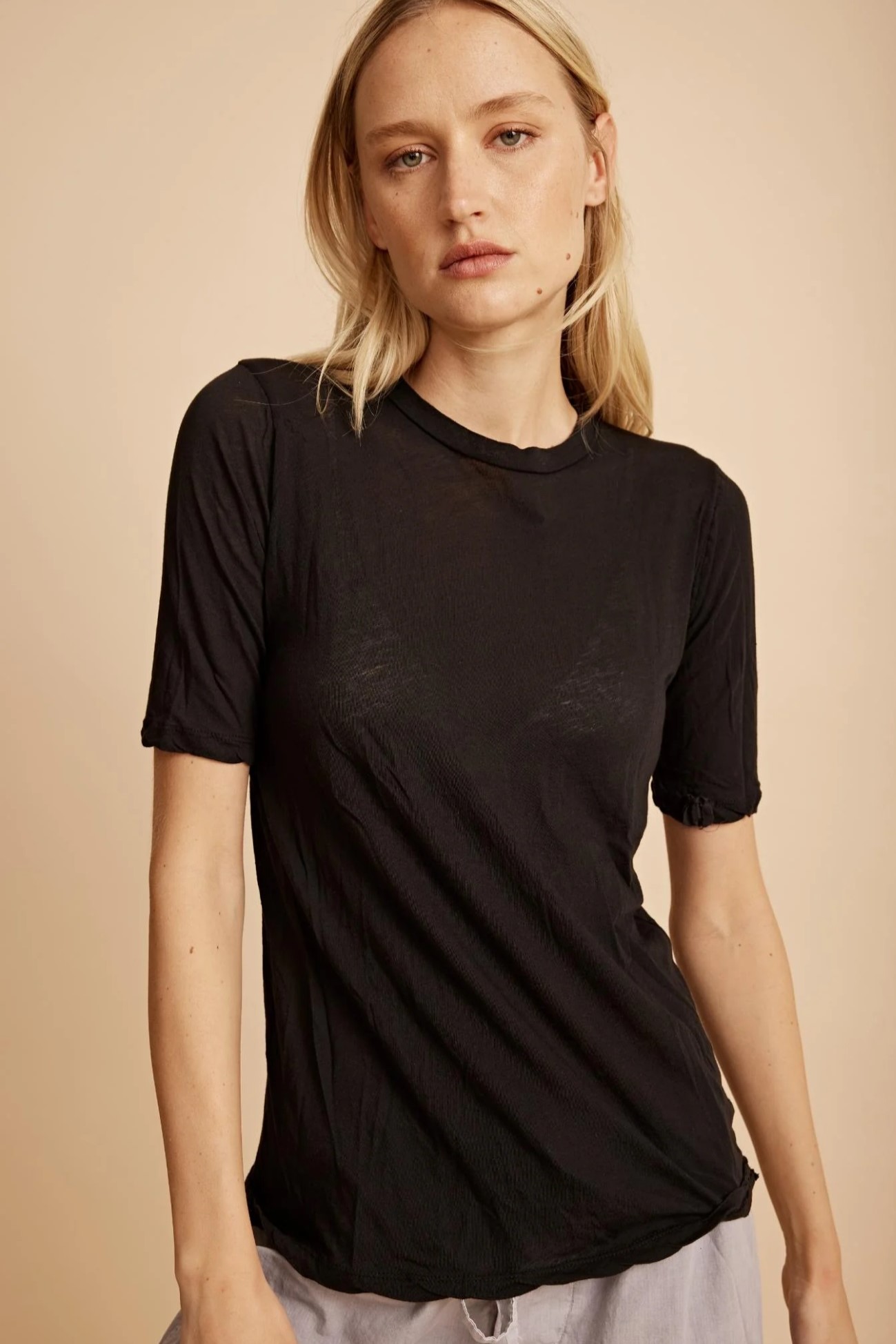 ALL III Super Light Cotton Tissue T-Shirt in Black L
