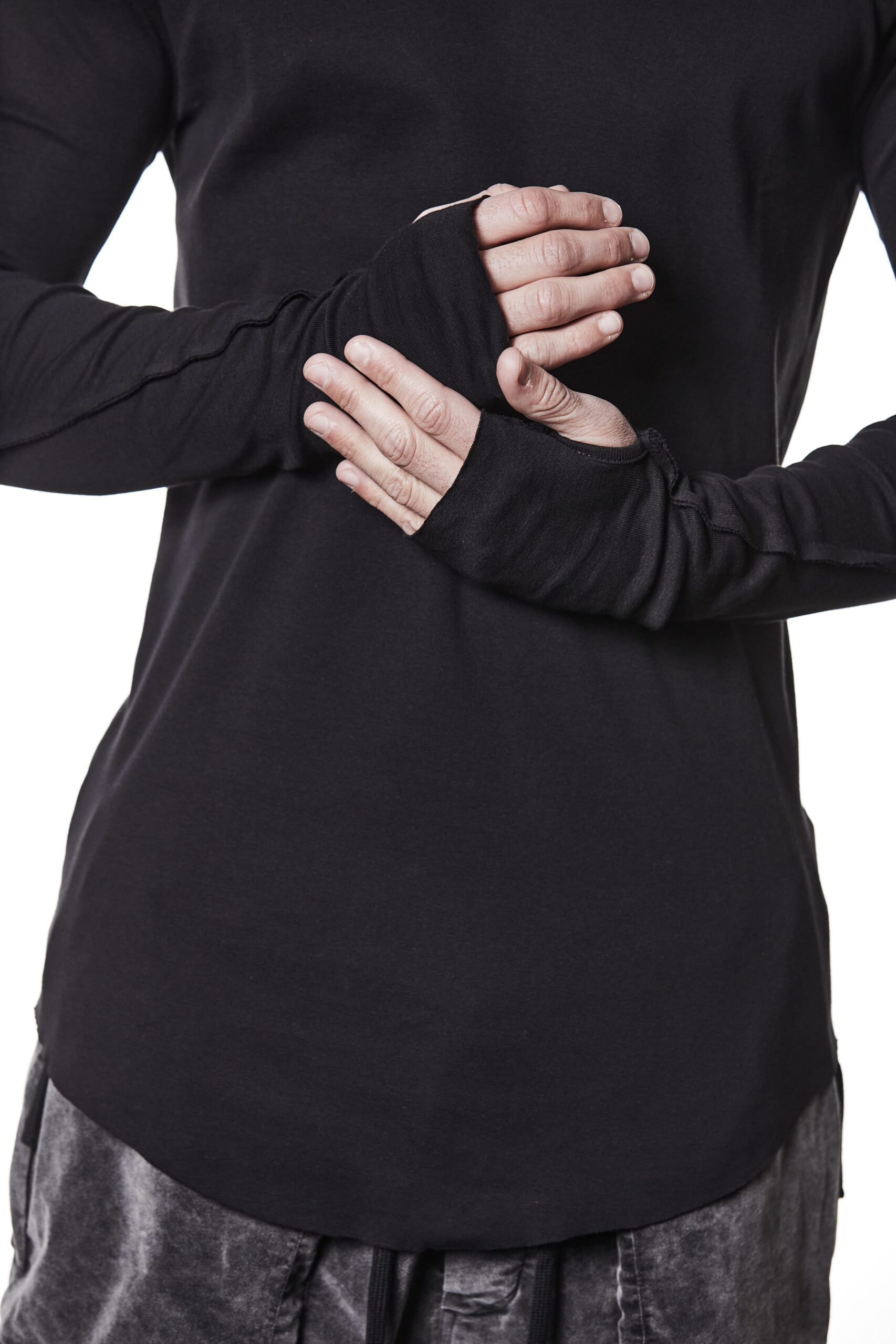 THOM KROM Slim Fit Longsleeve in Black