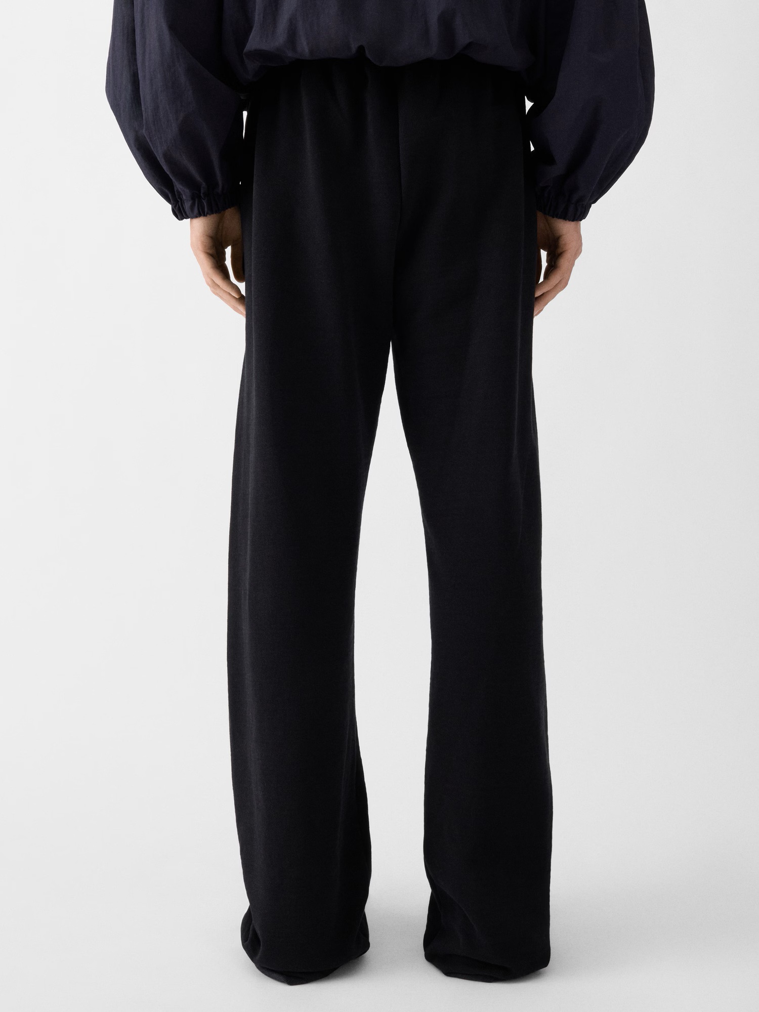 JACQUEMUS Rond Carré Sweatpant in Black