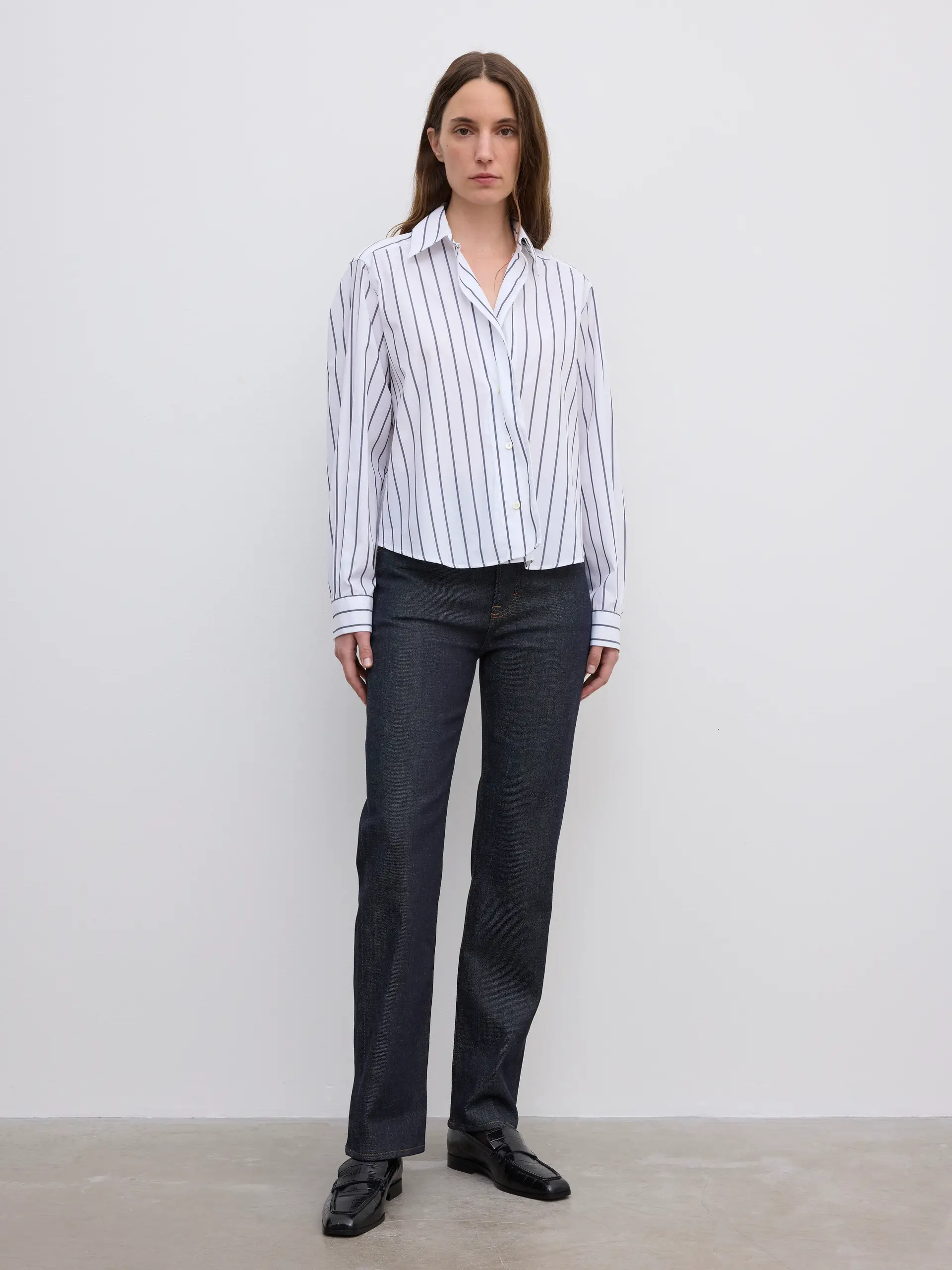 DAGMAR Cropped Shirt in White/Black