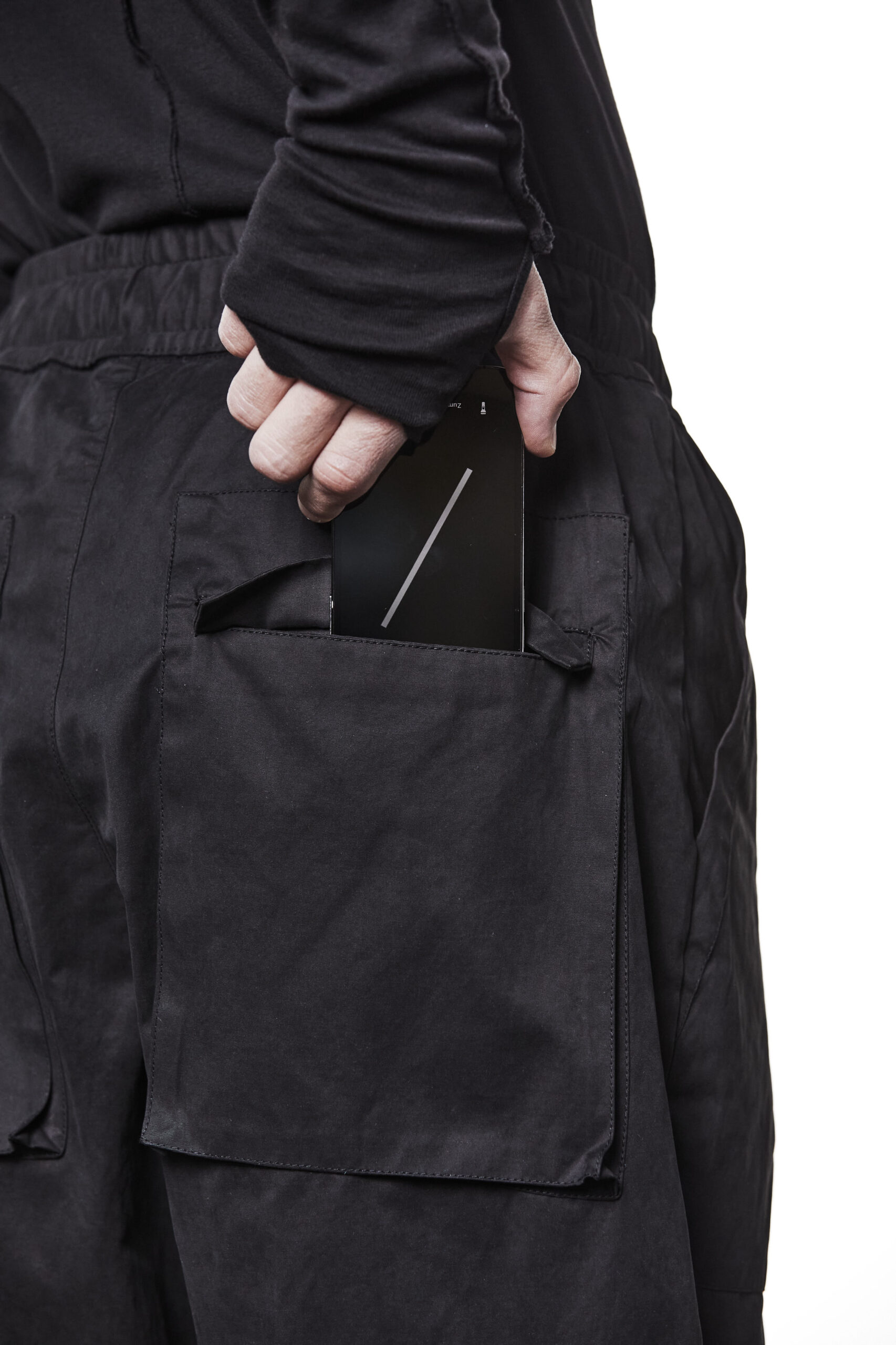 THOM KROM Belted Pant in Black