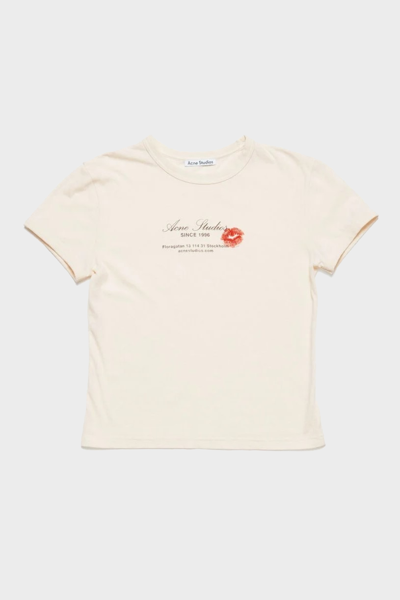 ACNE STUDIOS Kiss Logo T-Shirt in Pearl Grey ACNE STUDIOS Kiss Logo T-Shirt in Pearl Grey