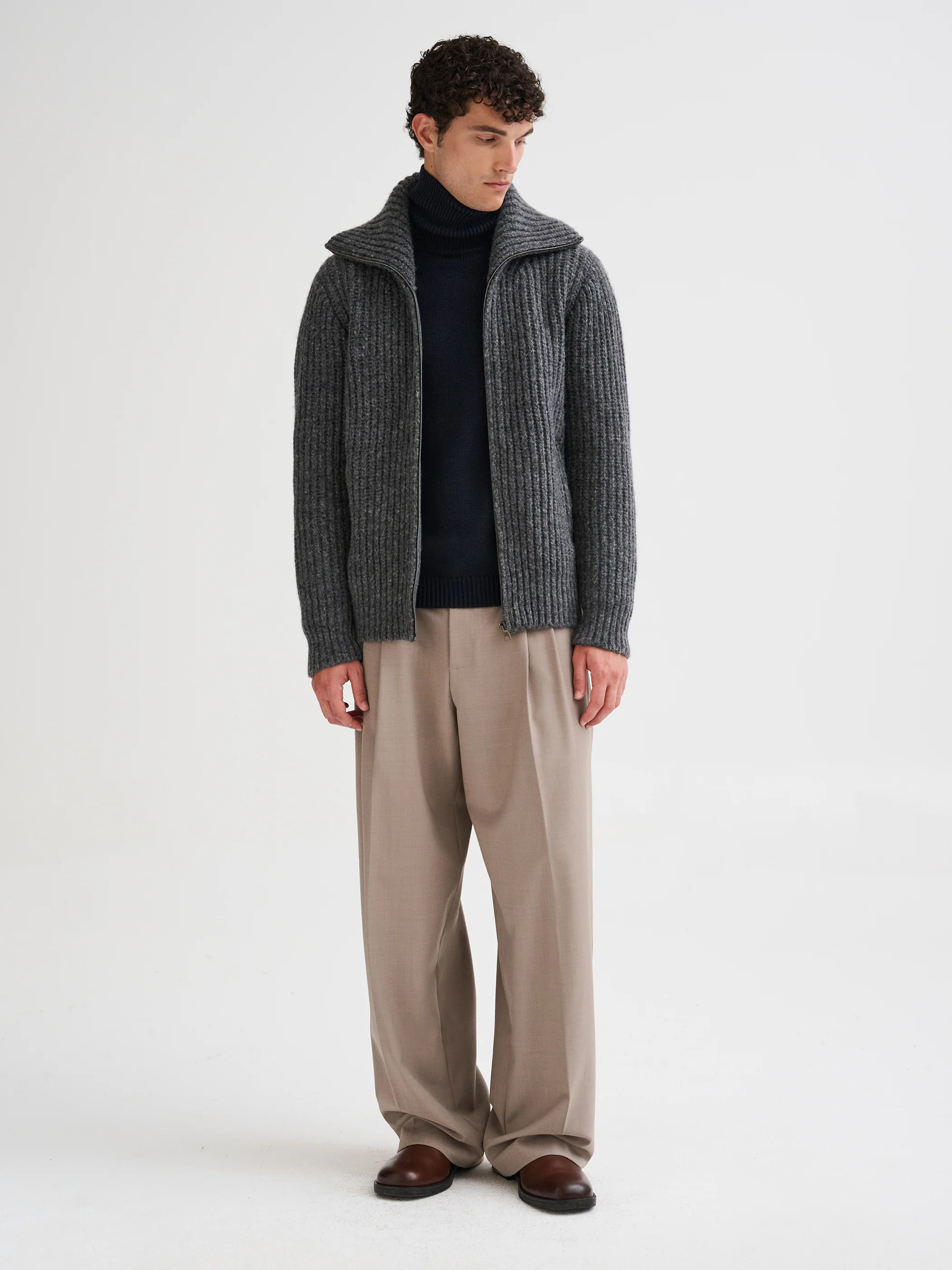 ROBERTO COLLINA Knit Zip Cardigan in Grey Melange